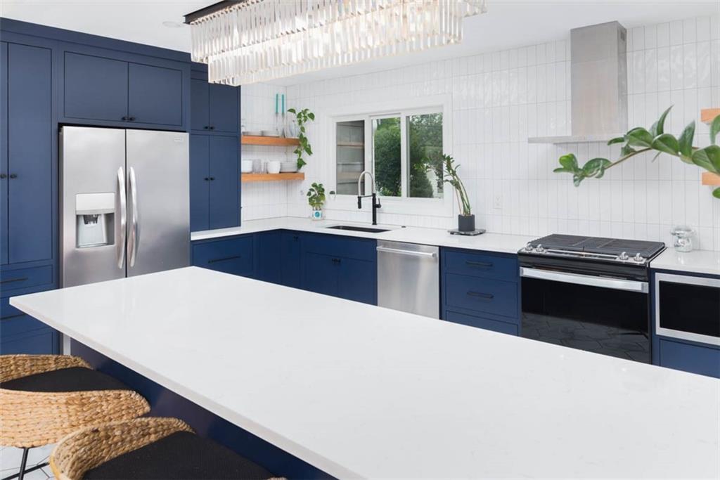 2016 W 83rd Terrace