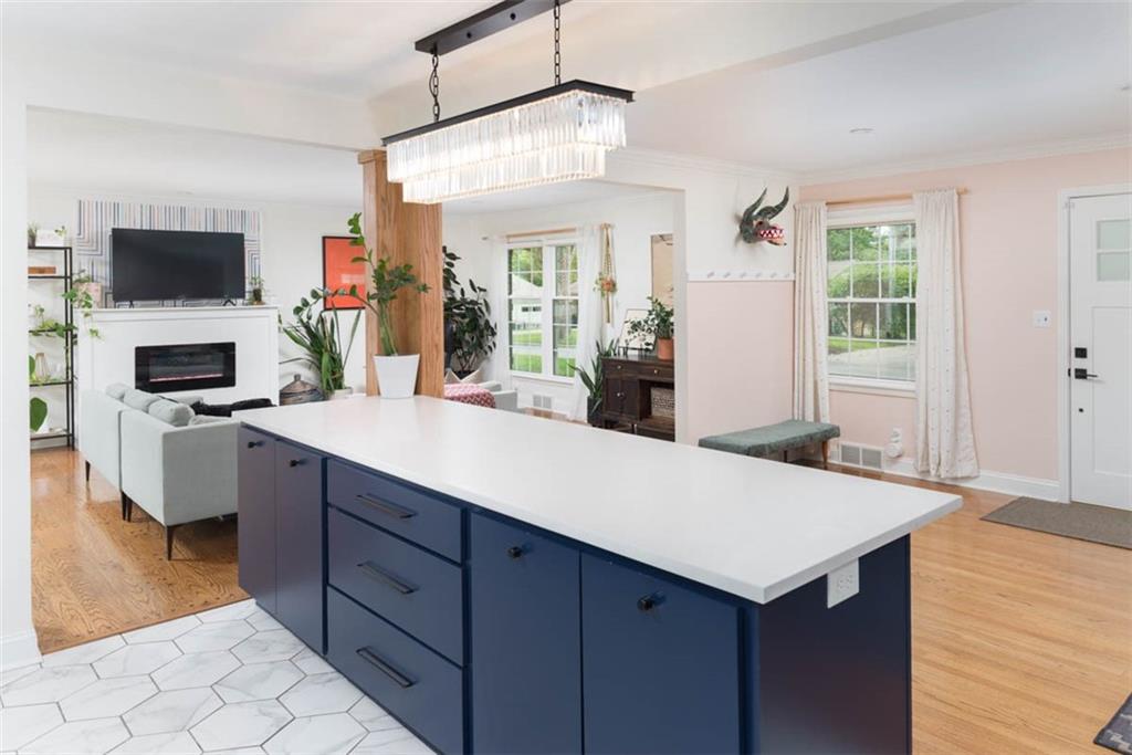 2016 W 83rd Terrace