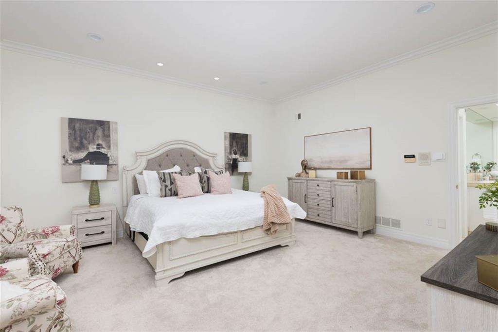 3109 W 118th Street