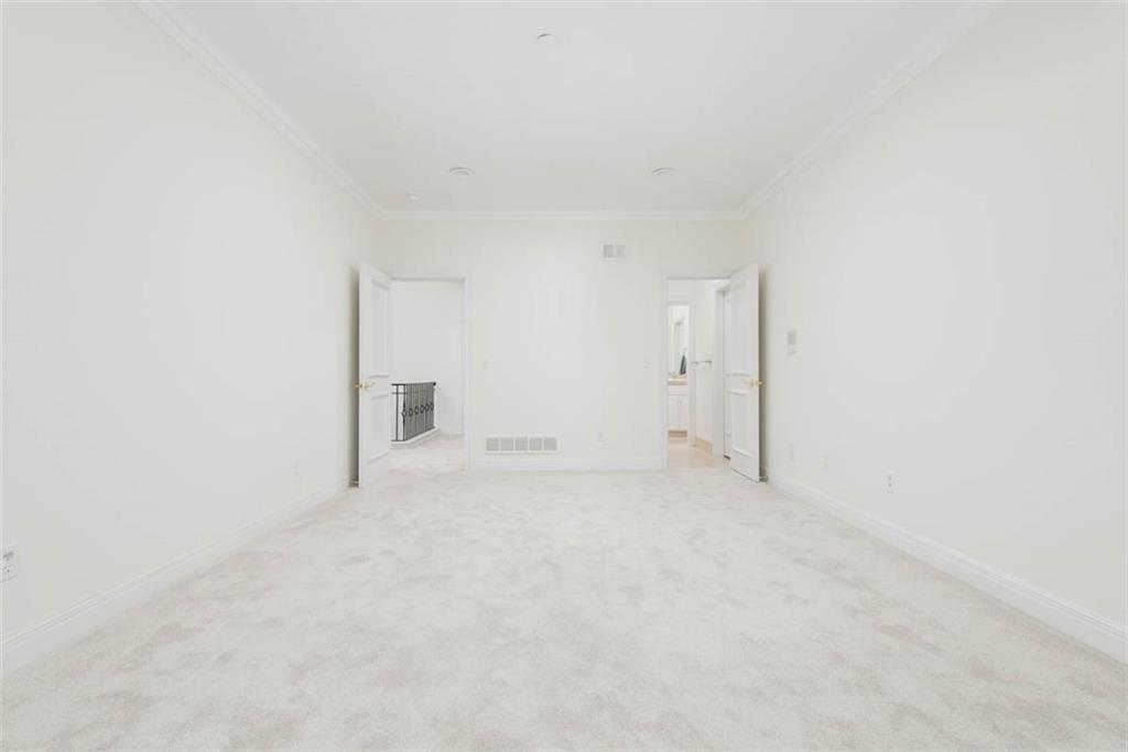 3109 W 118th Street