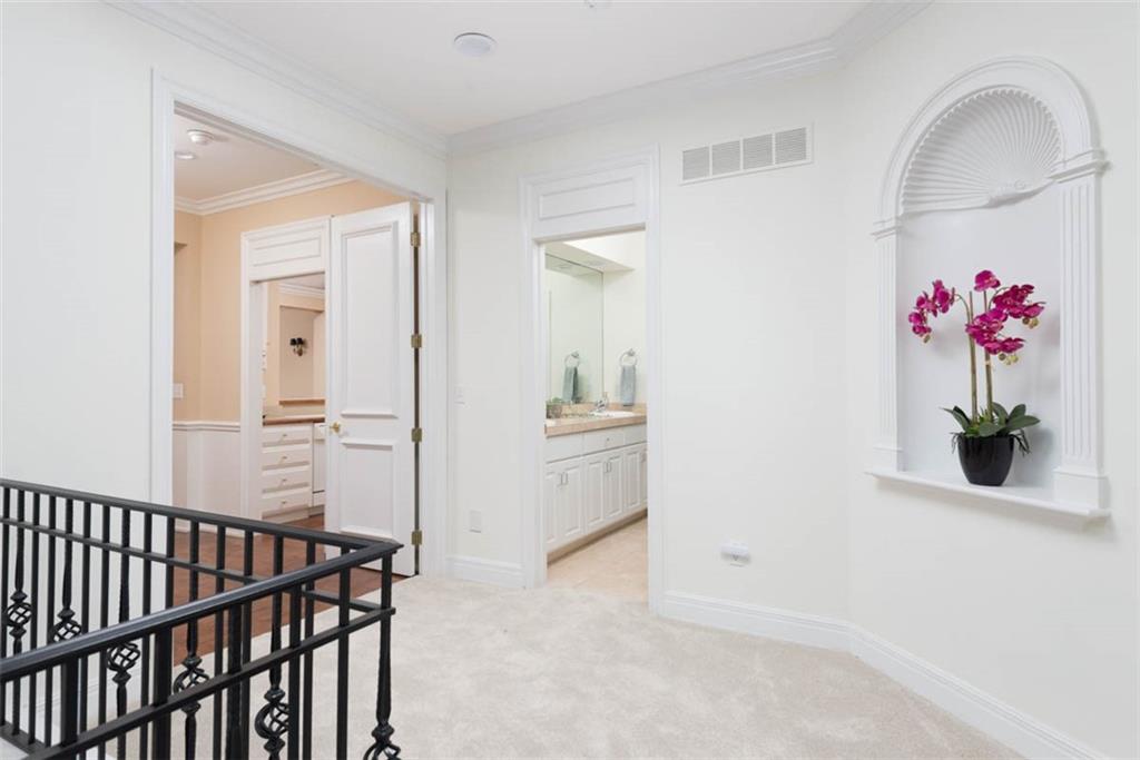 3109 W 118th Street