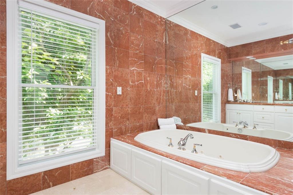 3109 W 118th Street