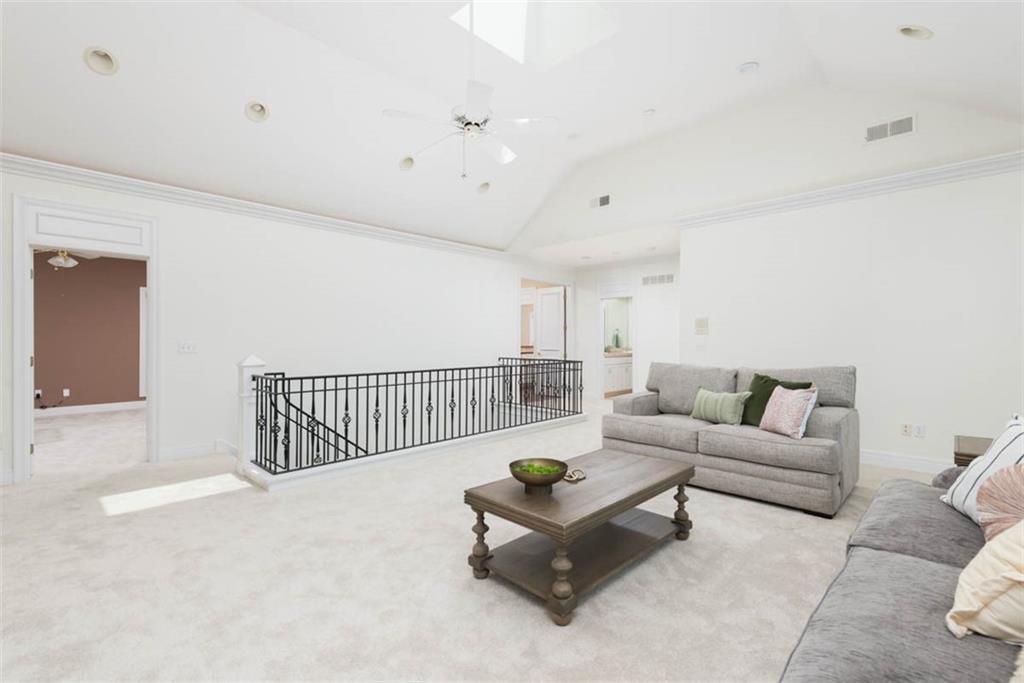 3109 W 118th Street