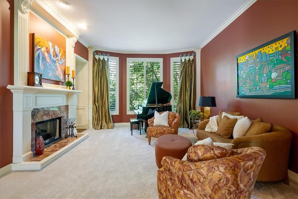 2604 W 141st Street