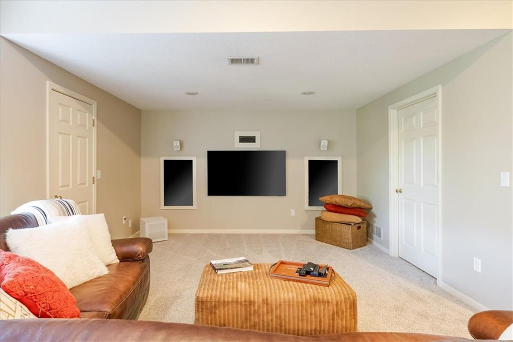 2604 W 141st Street