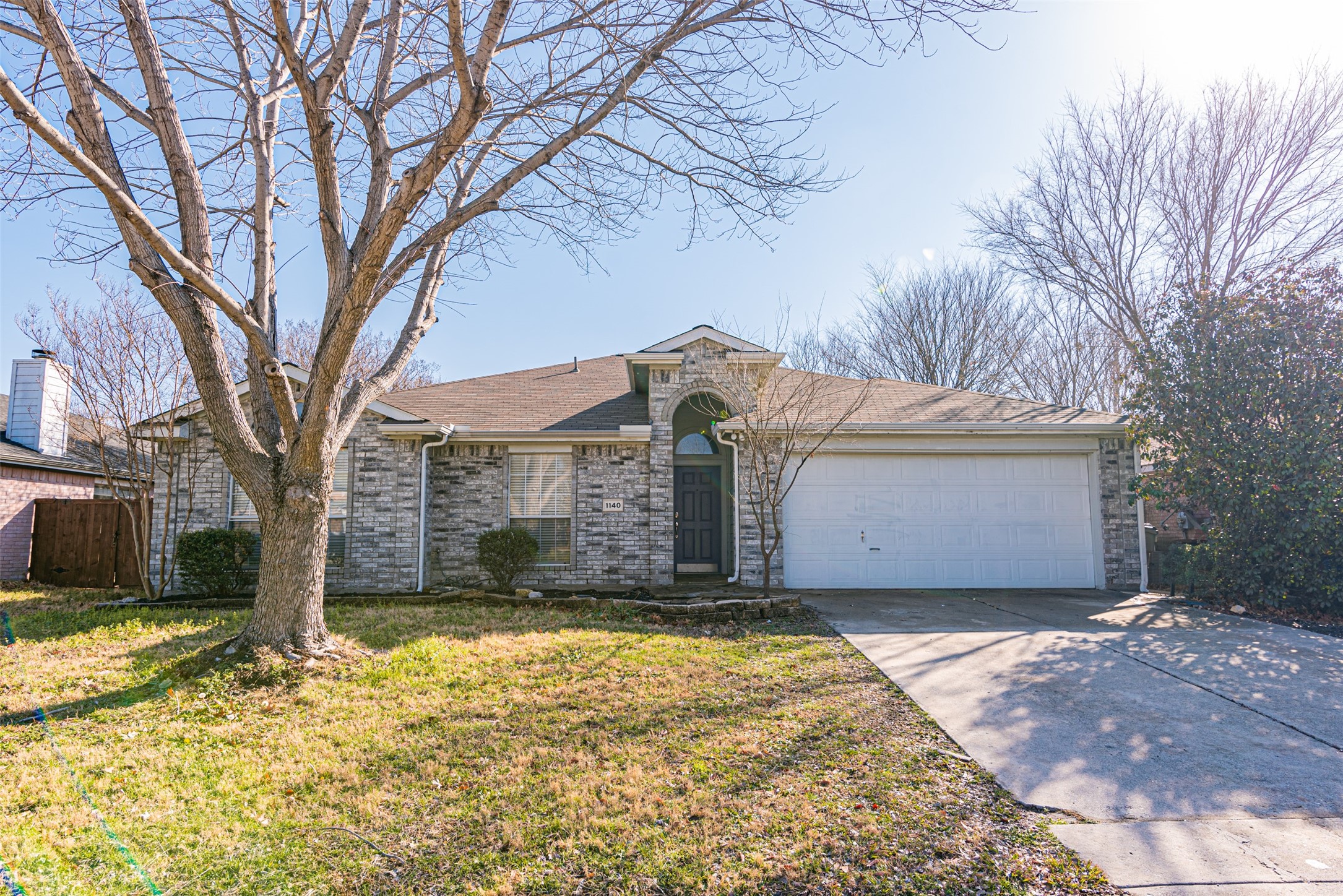 1140 Lake Bluff Drive