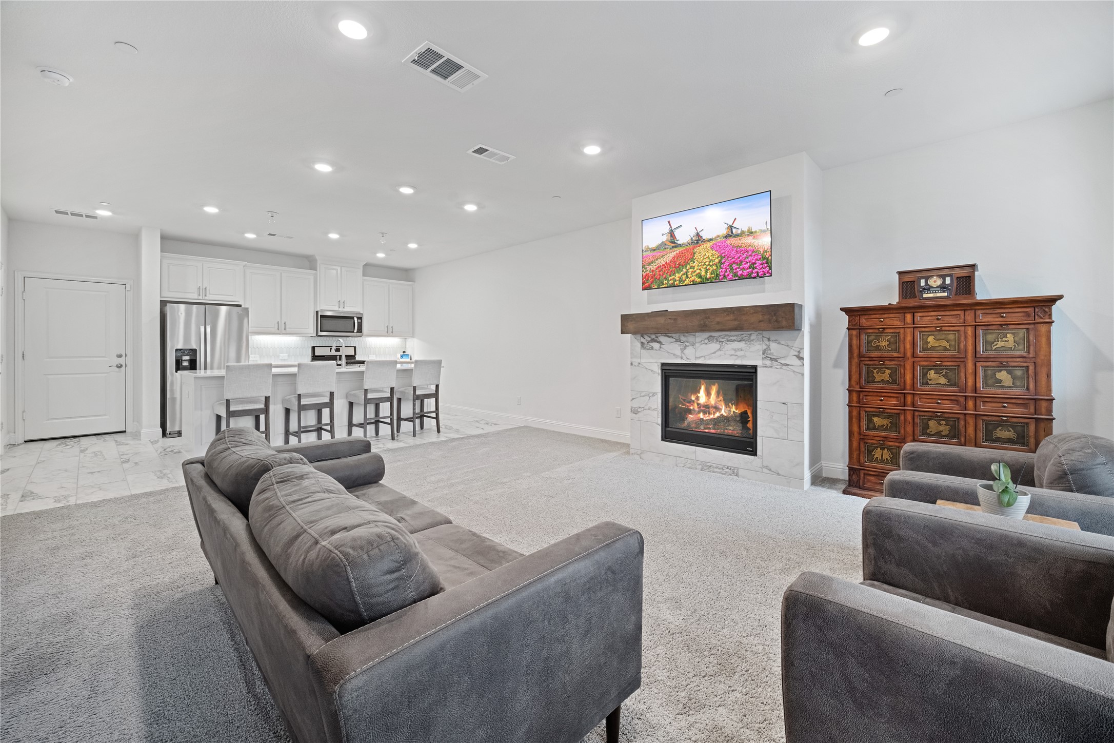 3851 Pine Leaf Lane