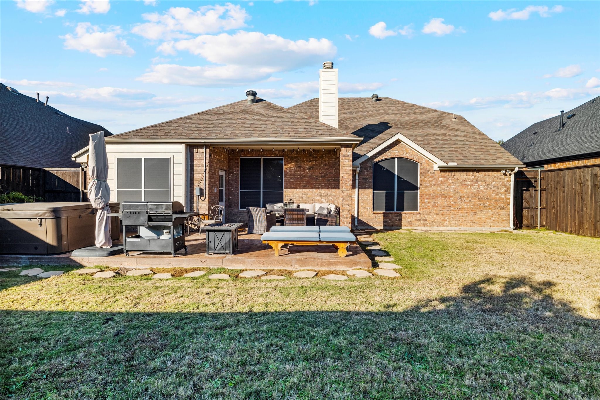2604 Leisure Lane