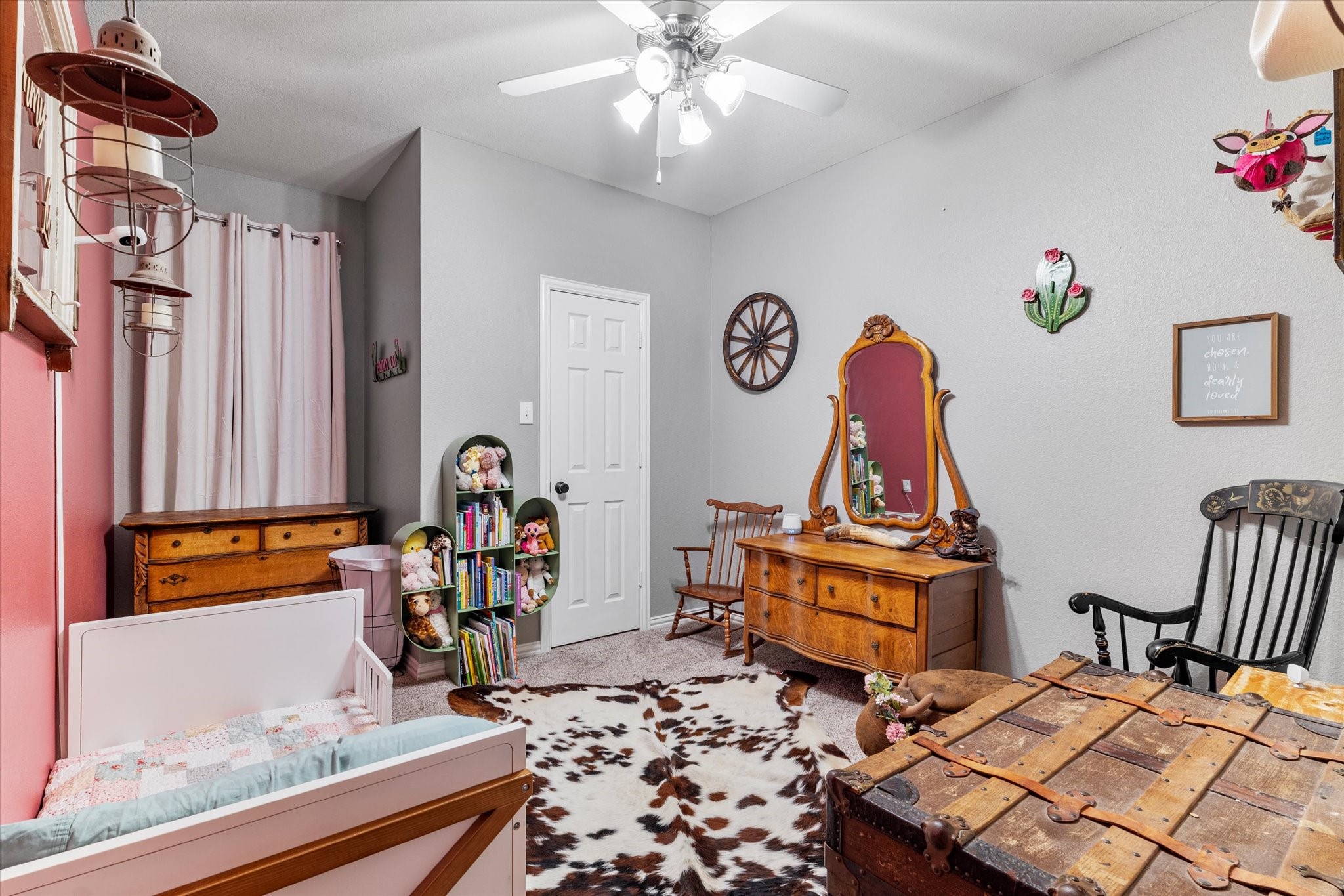 2604 Leisure Lane