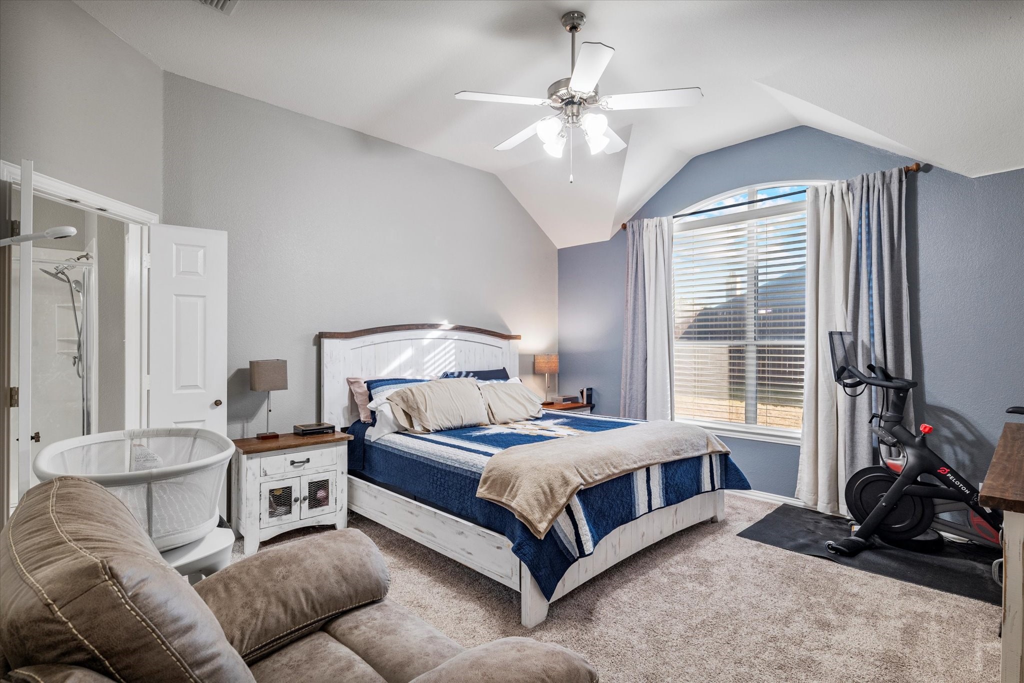 2604 Leisure Lane