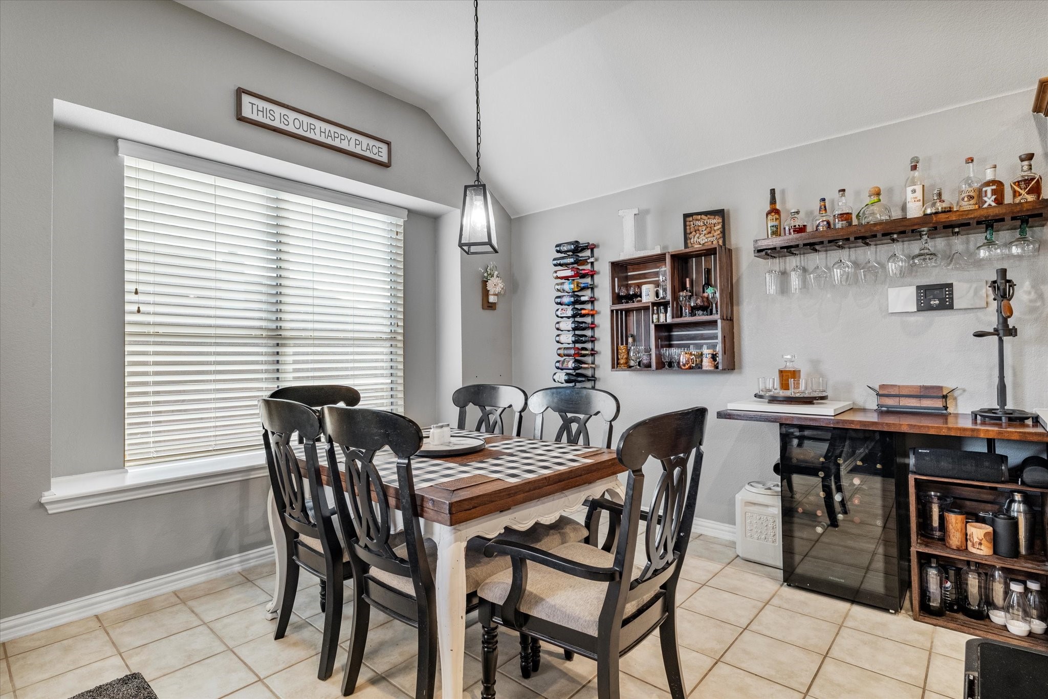 2604 Leisure Lane
