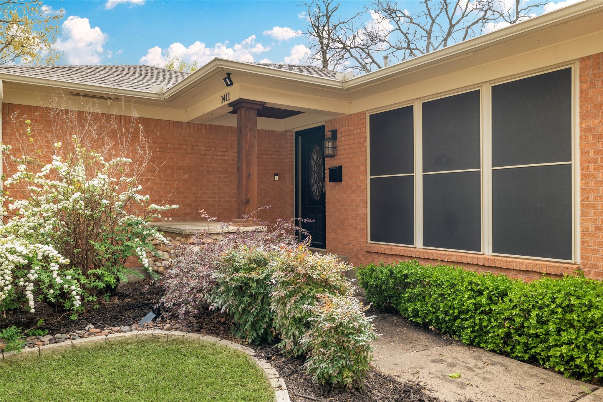 1411 Oriole Lane