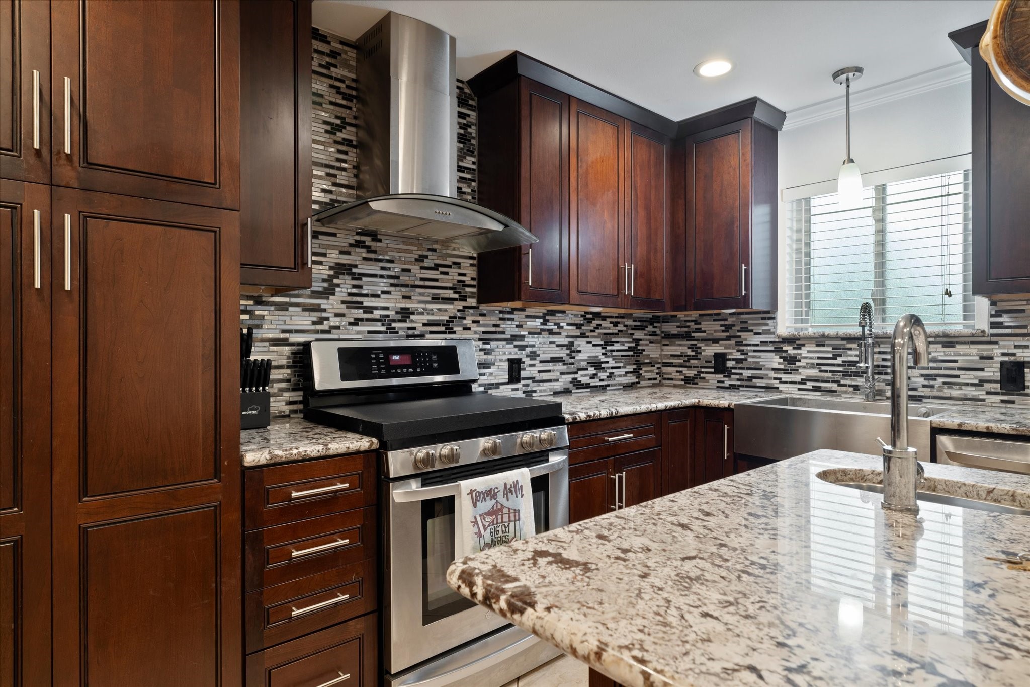 1411 Oriole Lane