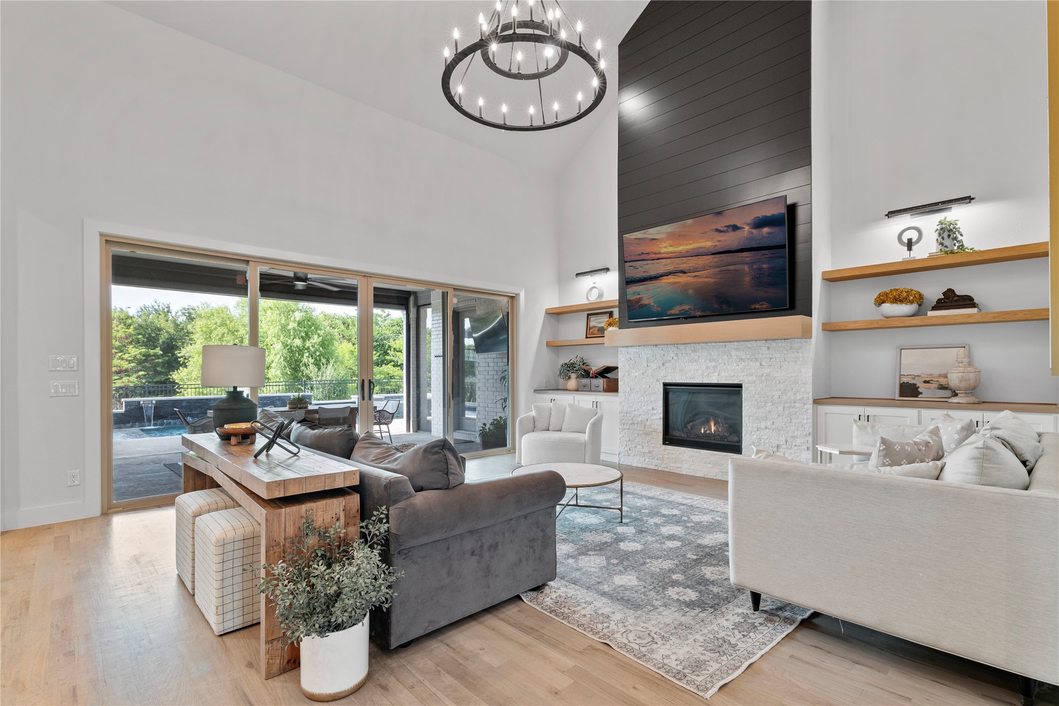 1525 Langford Lane