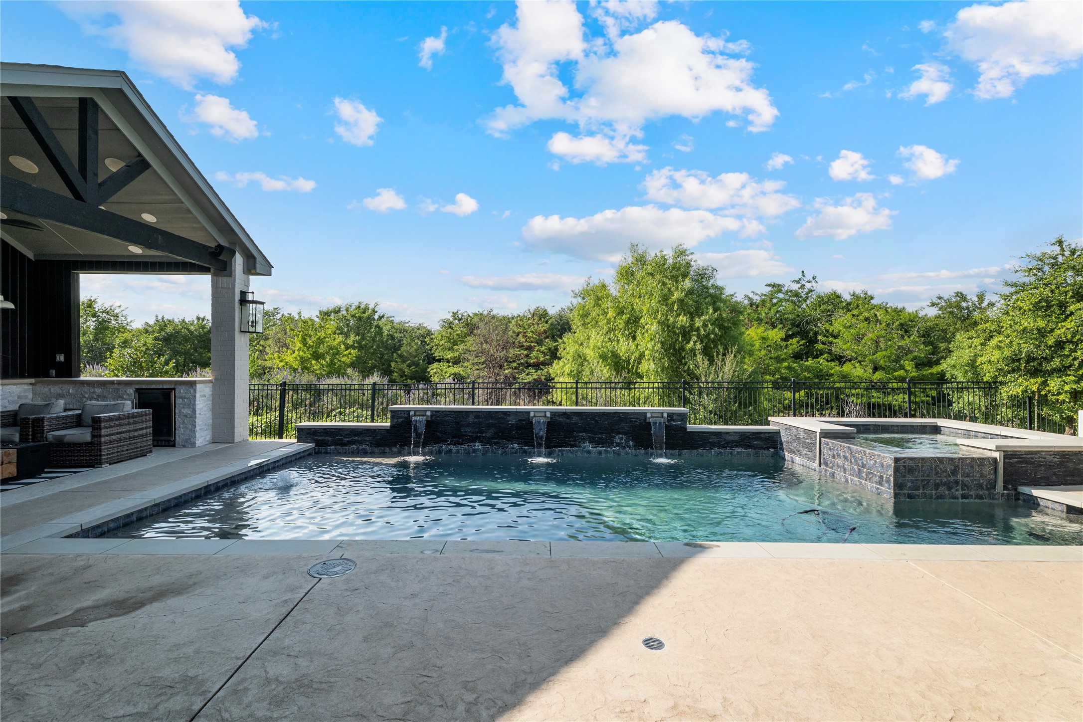 1525 Langford Lane