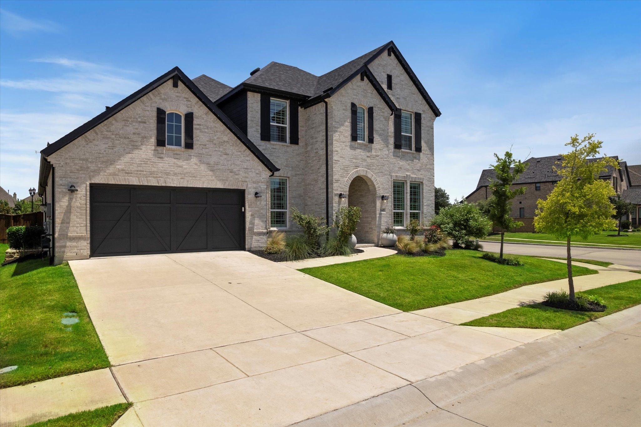 1645 Lilac Lane