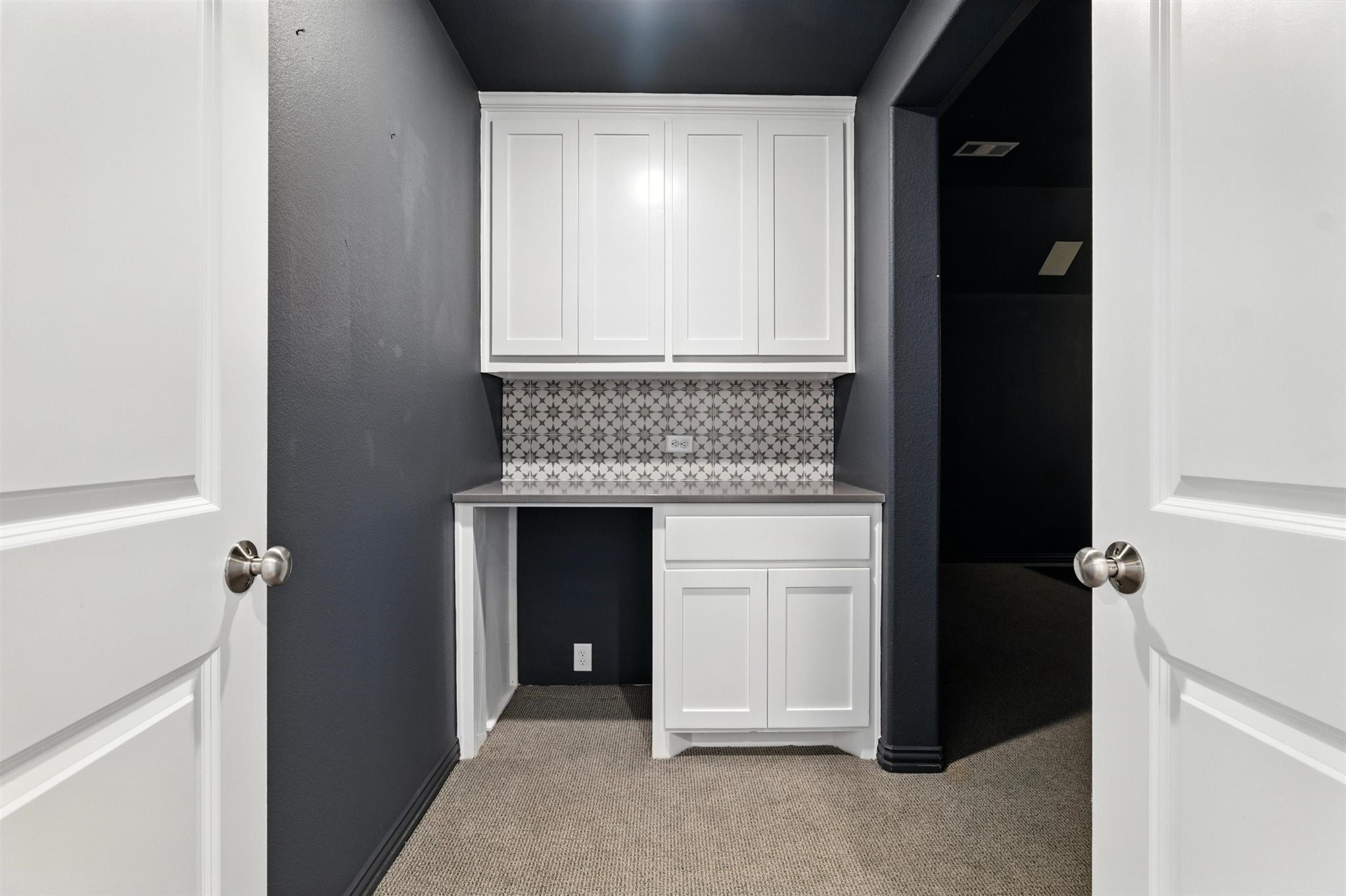 3800 Ironwood Drive