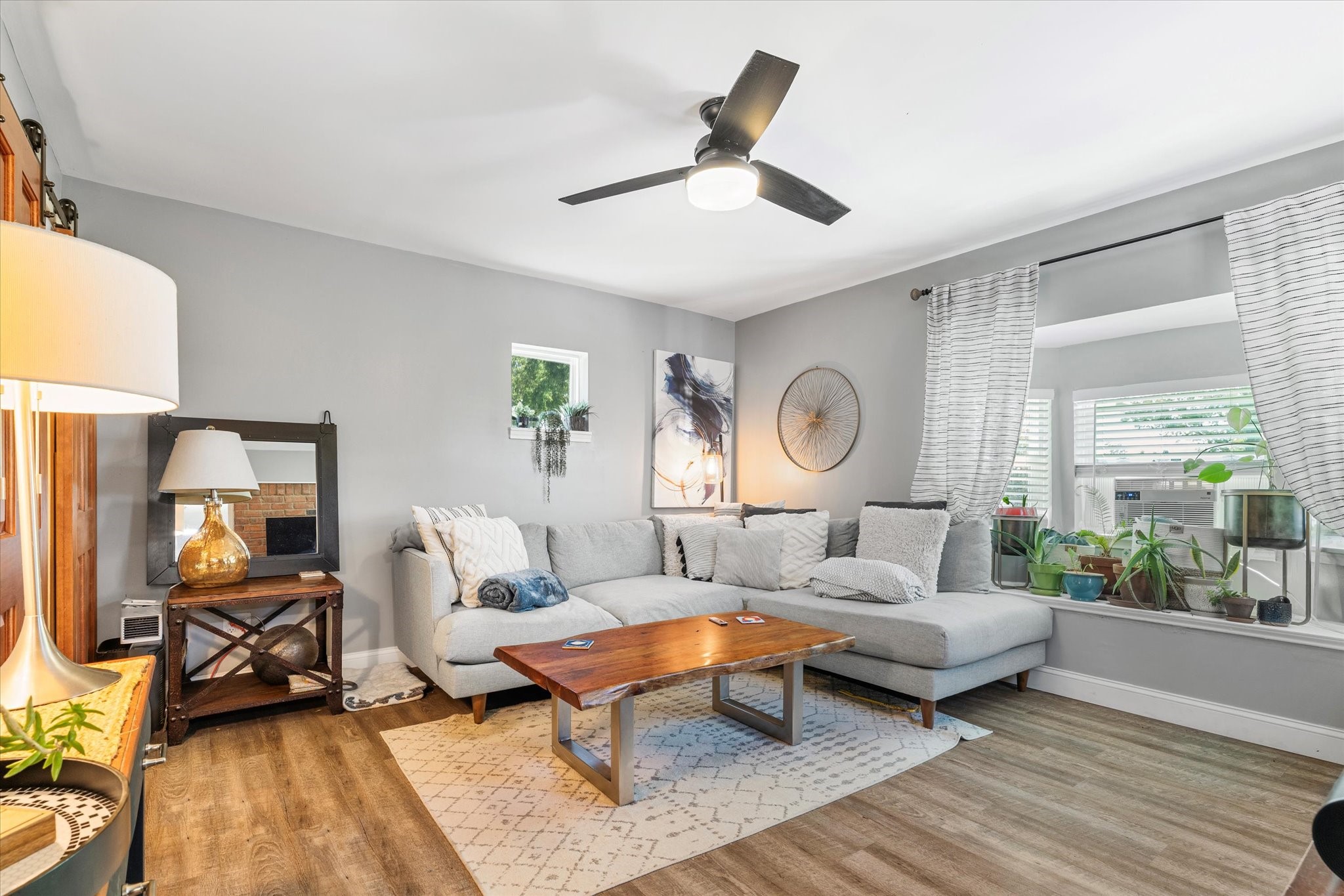 6780 Charanna Circle