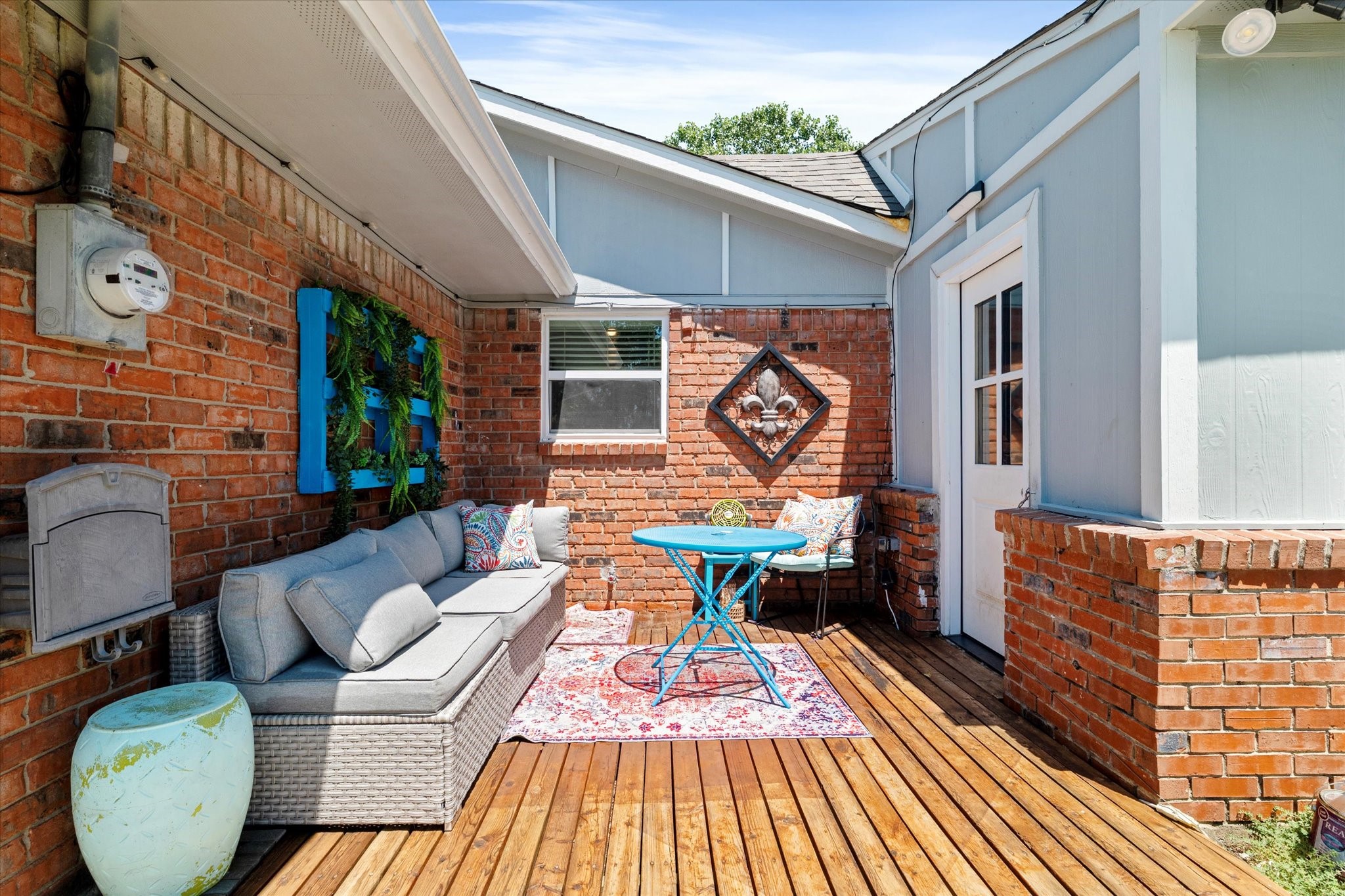 6780 Charanna Circle