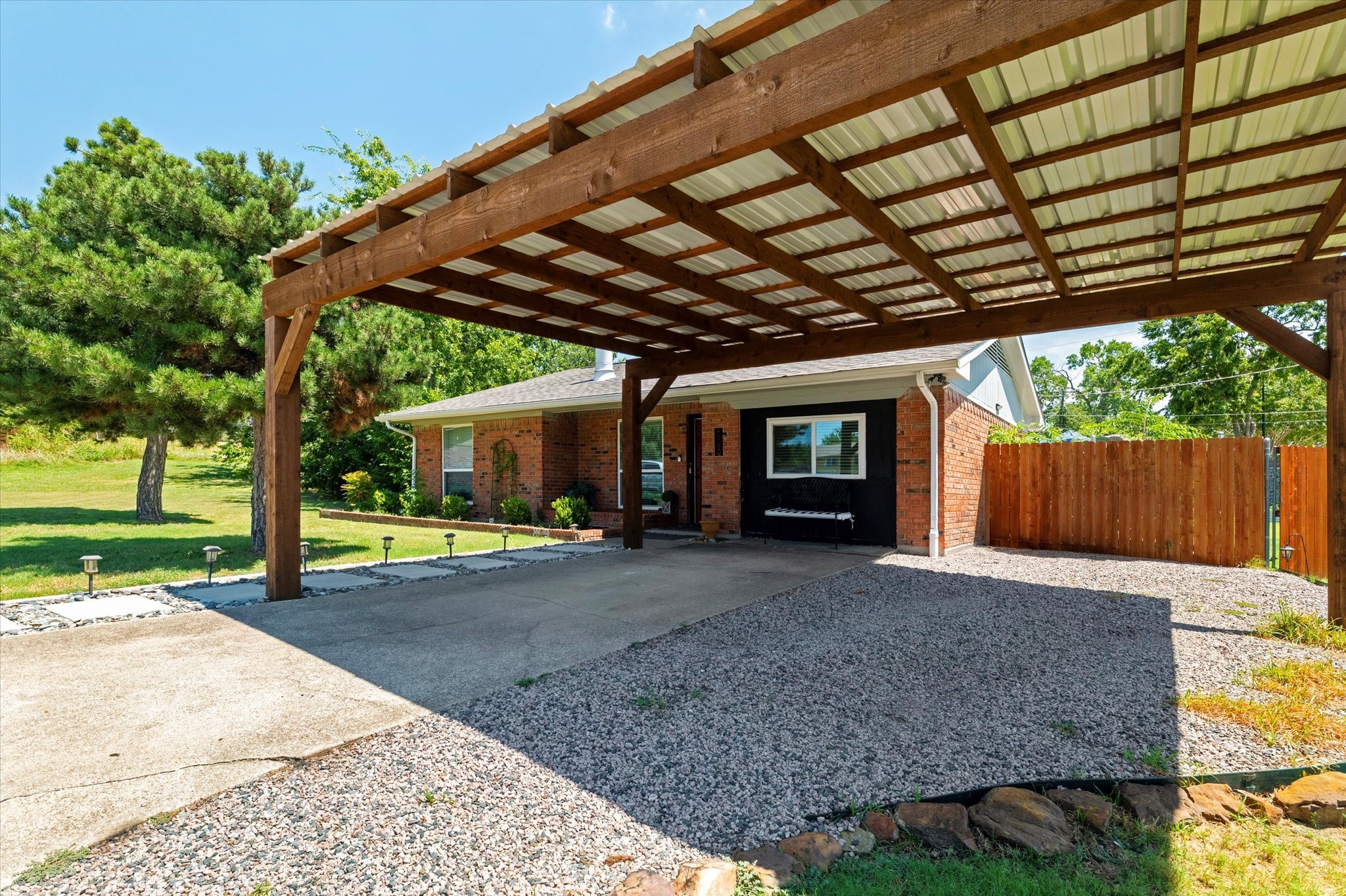 6780 Charanna Circle