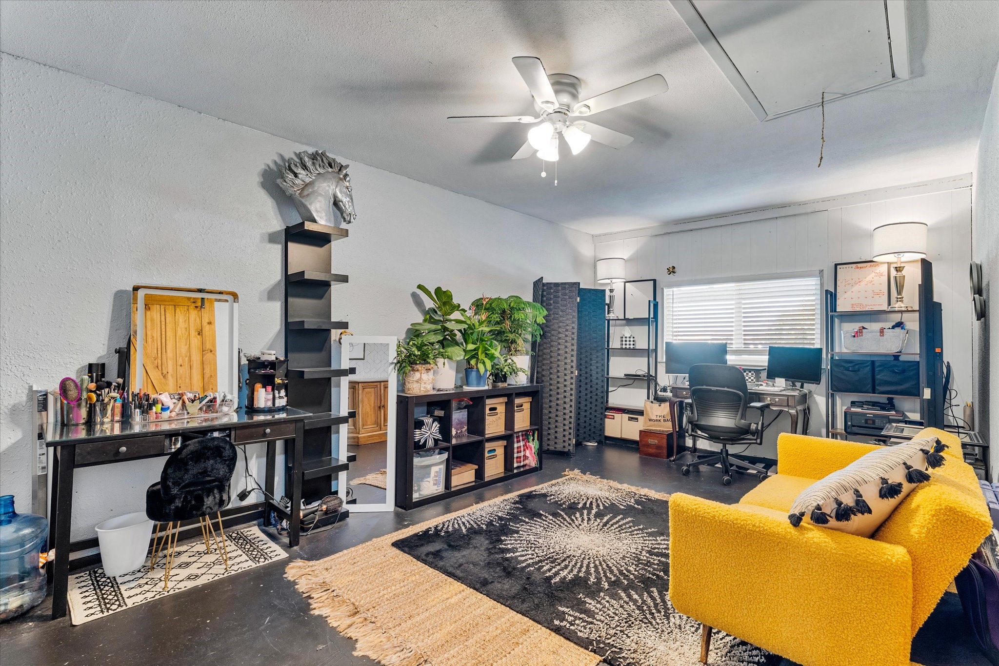 6780 Charanna Circle