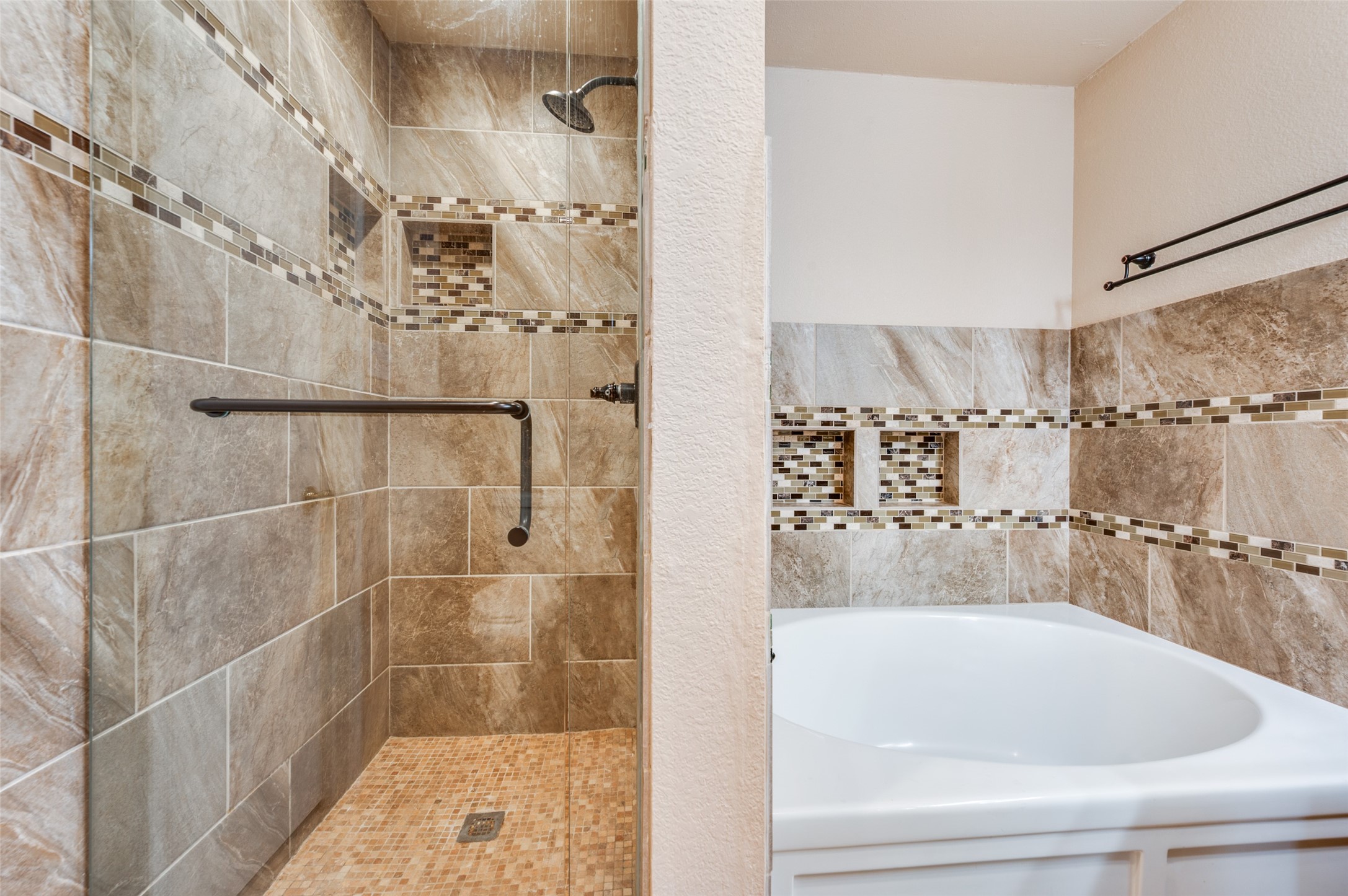 1409 Ridgecrest Drive