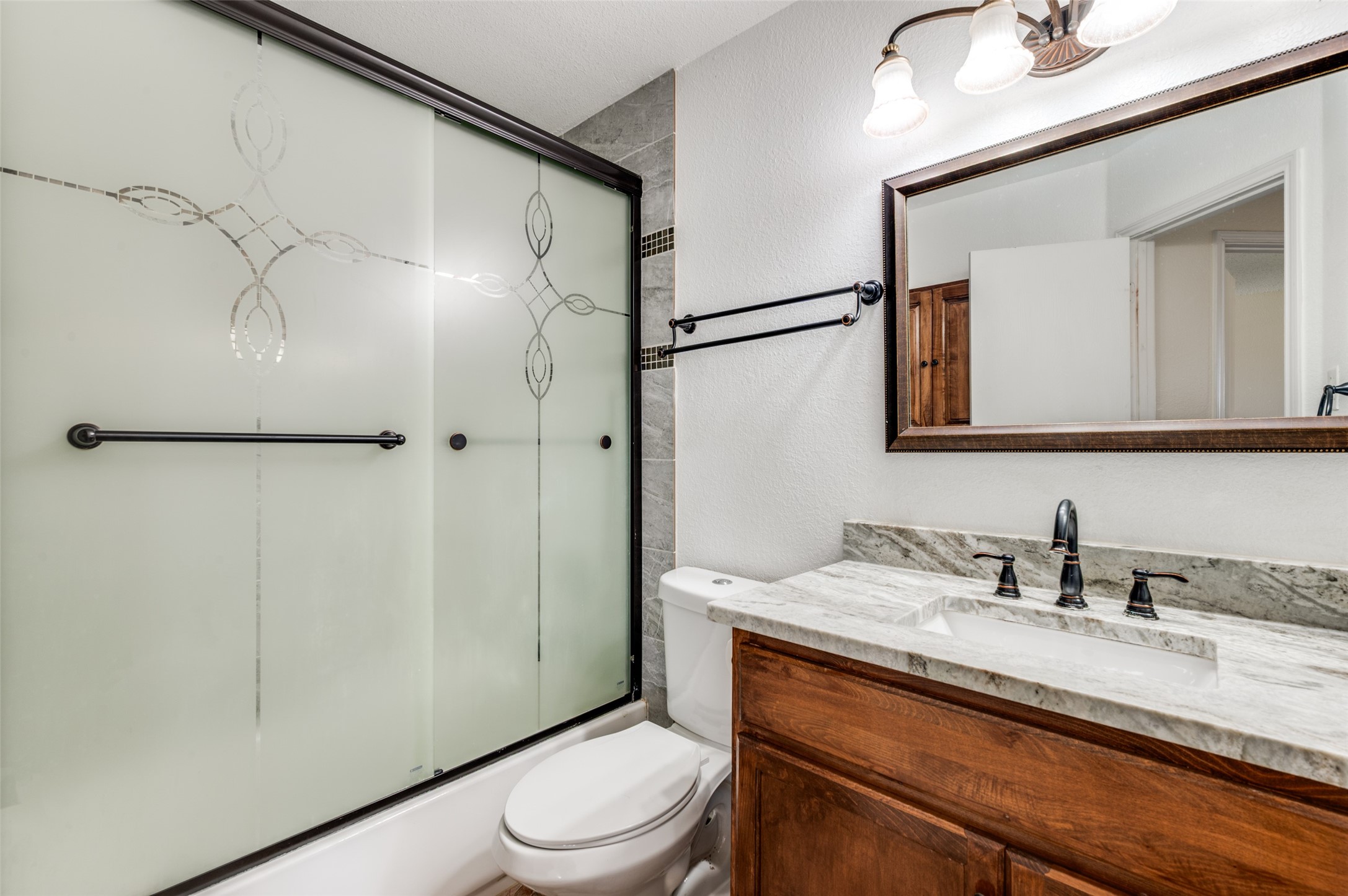 1409 Ridgecrest Drive