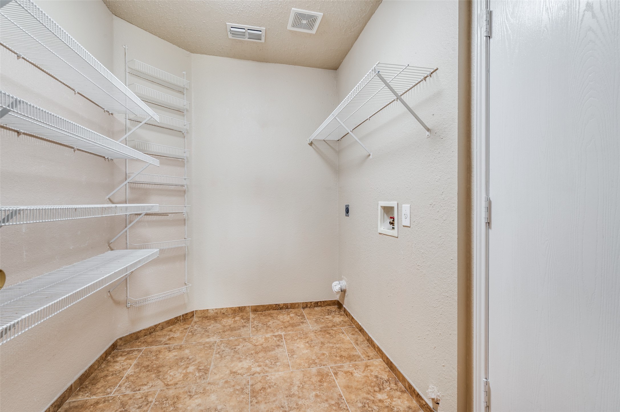 1409 Ridgecrest Drive