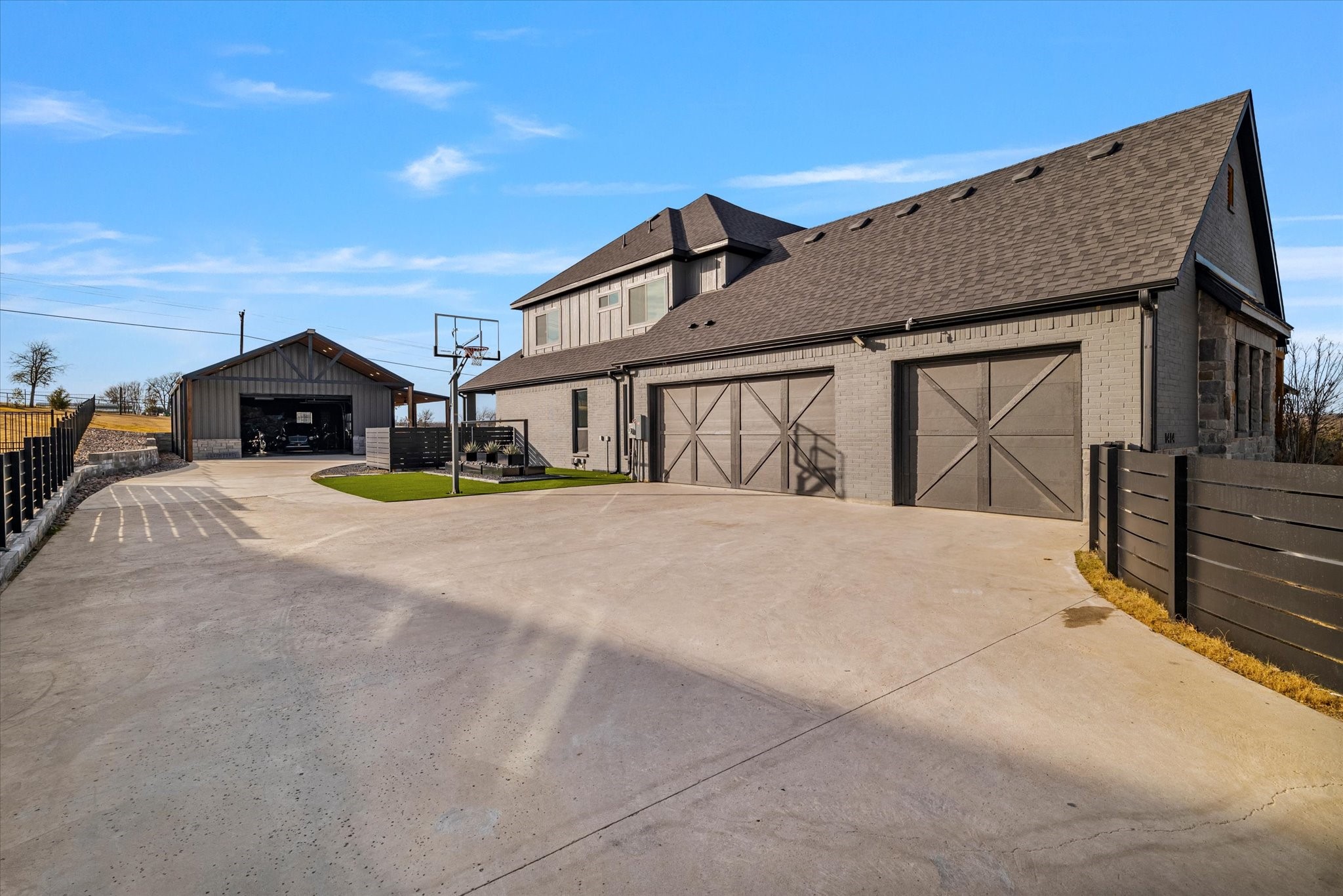 1414 Tucker Place