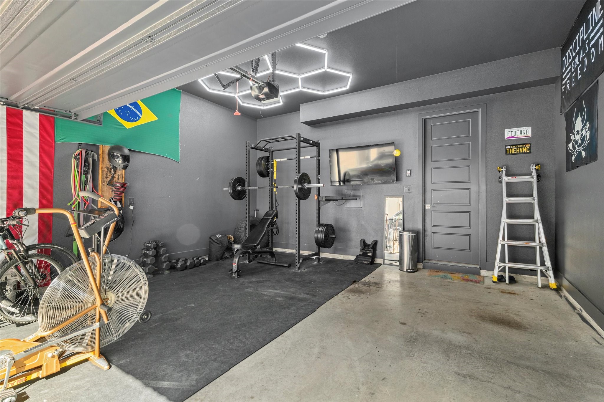 8012 Zeppos Drive