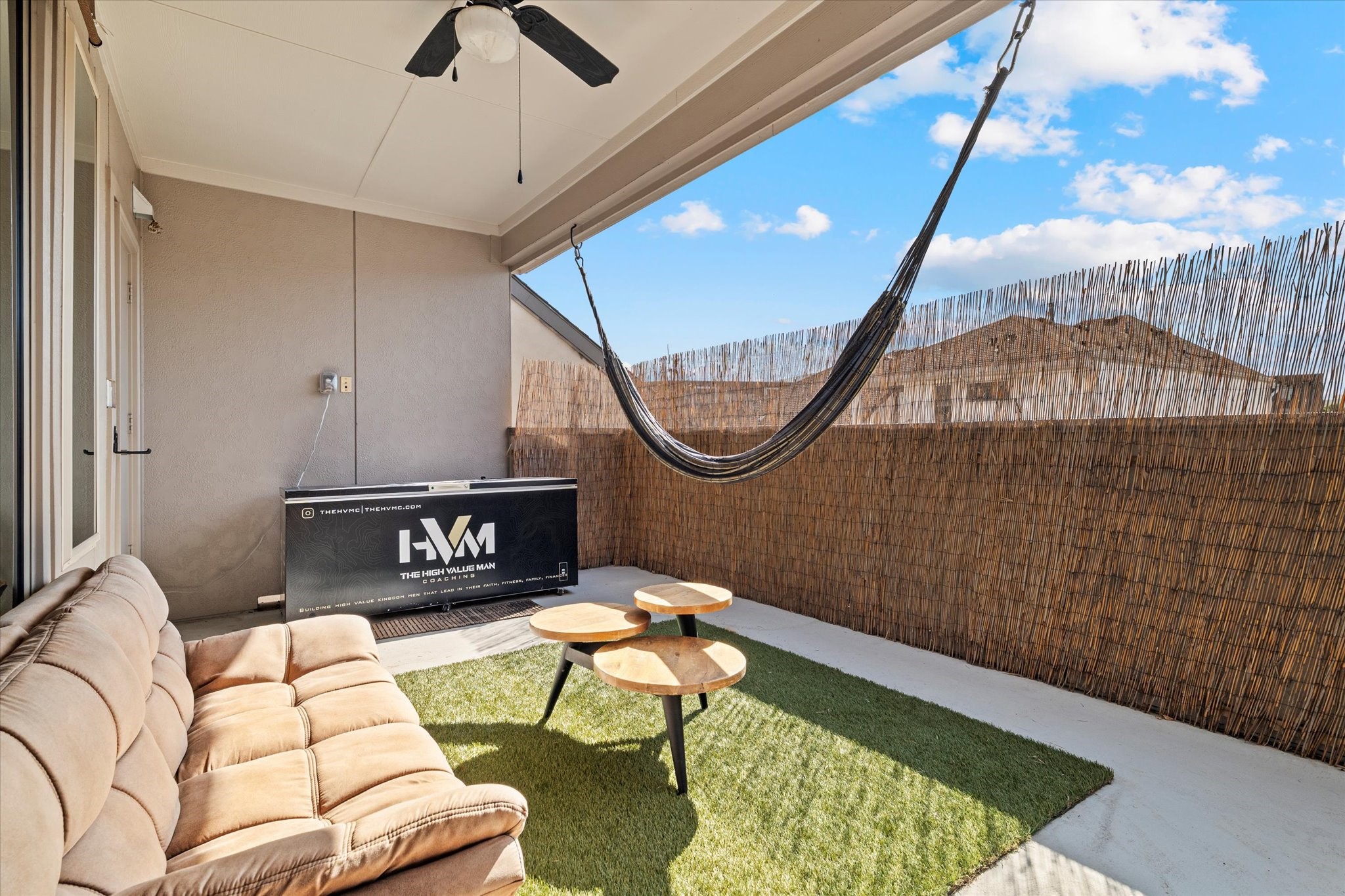 8012 Zeppos Drive