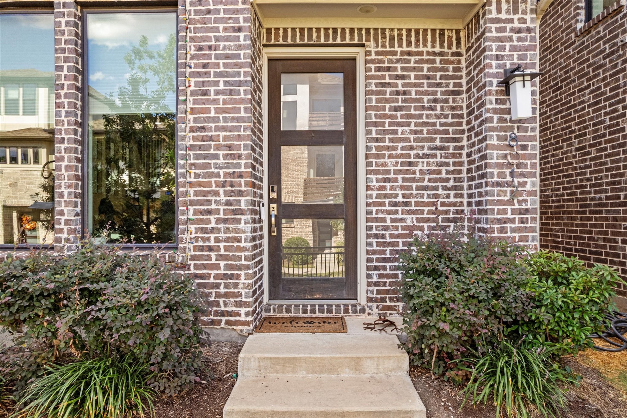 8012 Zeppos Drive
