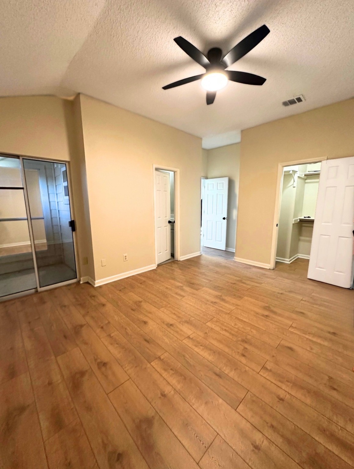 1401 Savannah Street