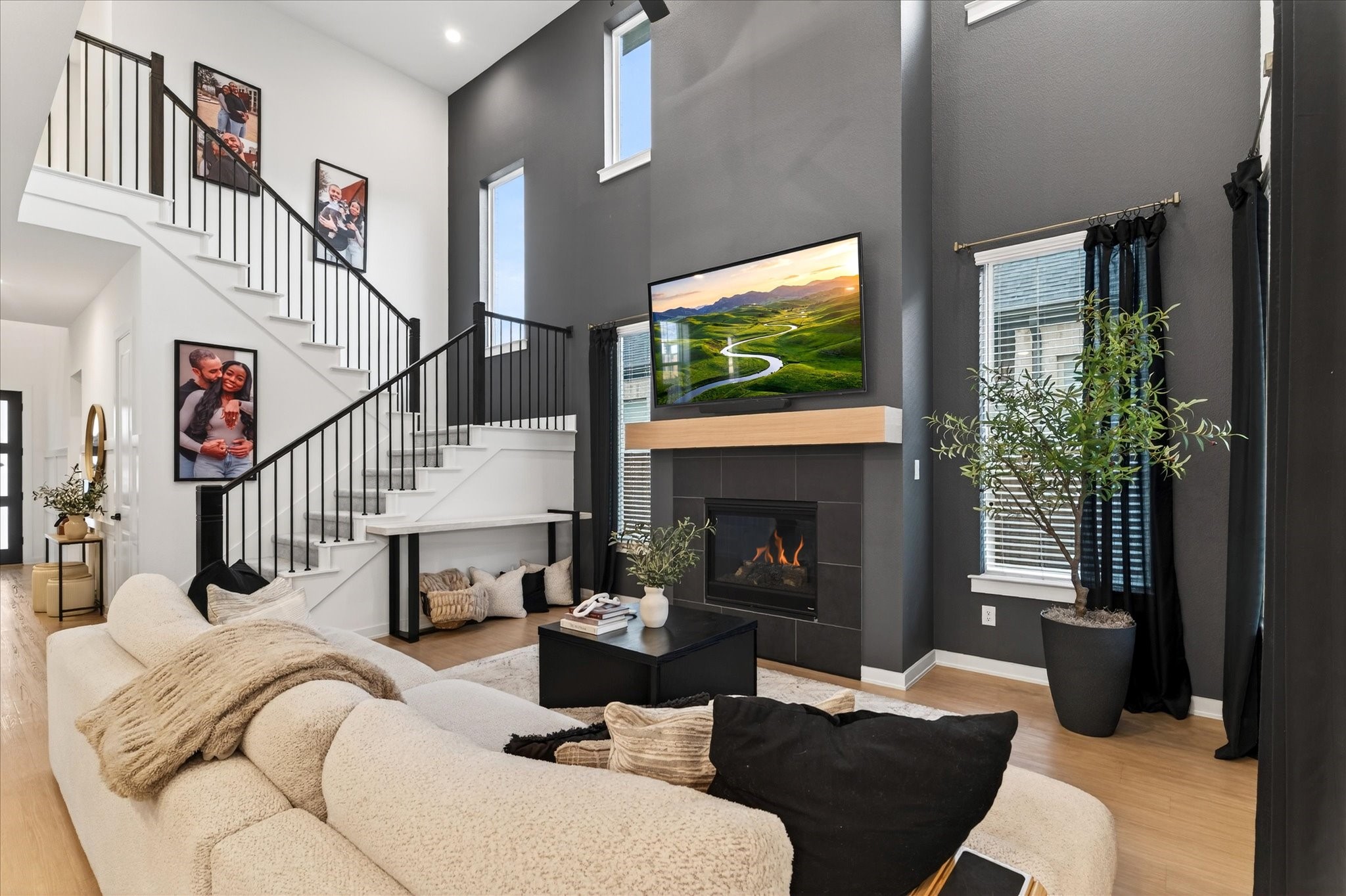 15562 Fringe Tree Road