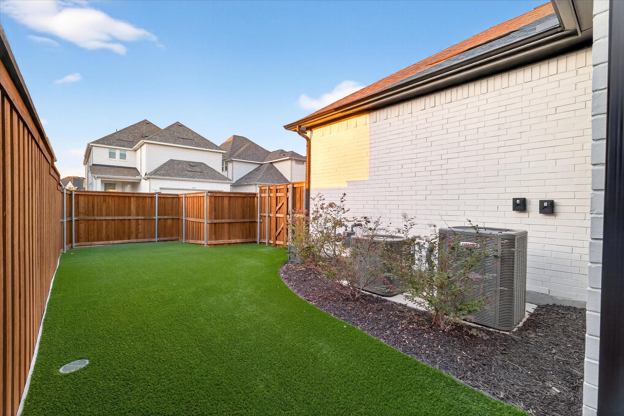 15562 Fringe Tree Road