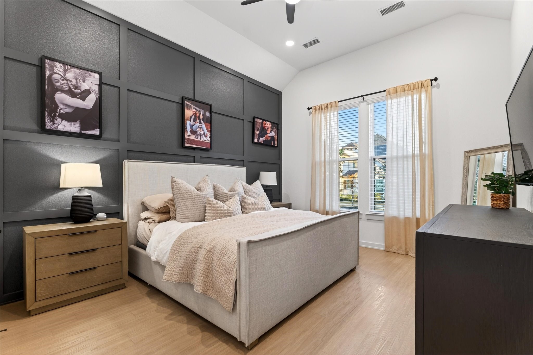 15562 Fringe Tree Road