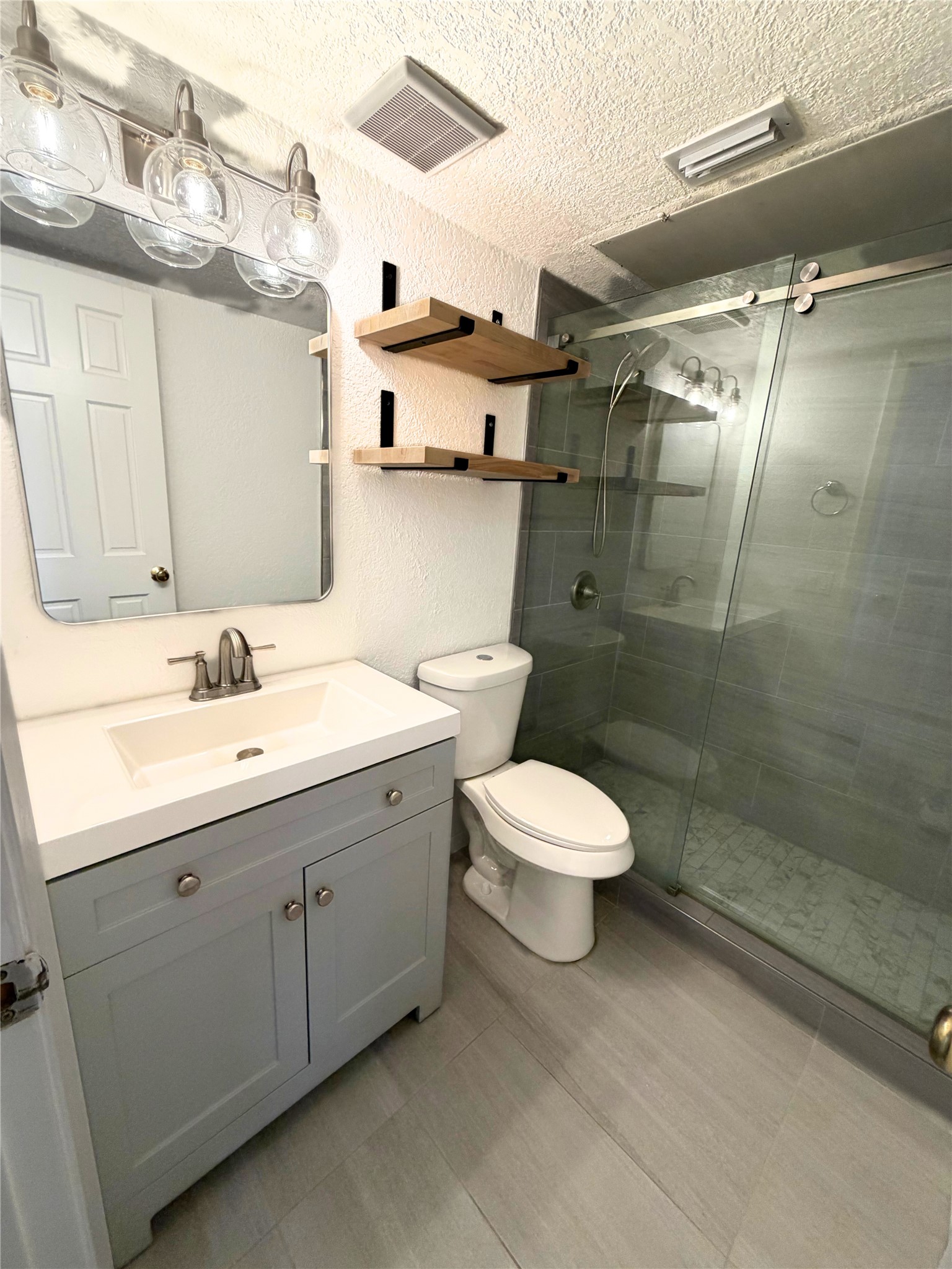 2803 Rio Branco Street 201