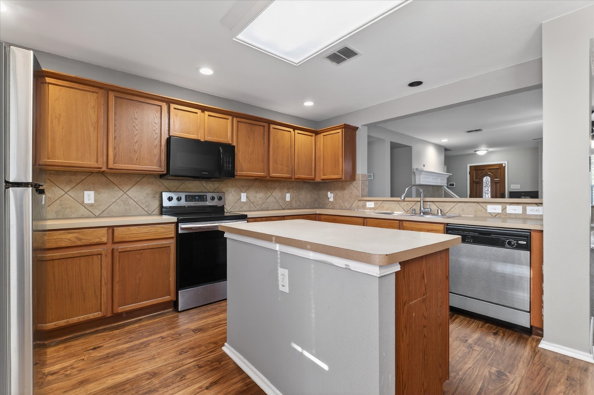 1652 Lionheart Drive