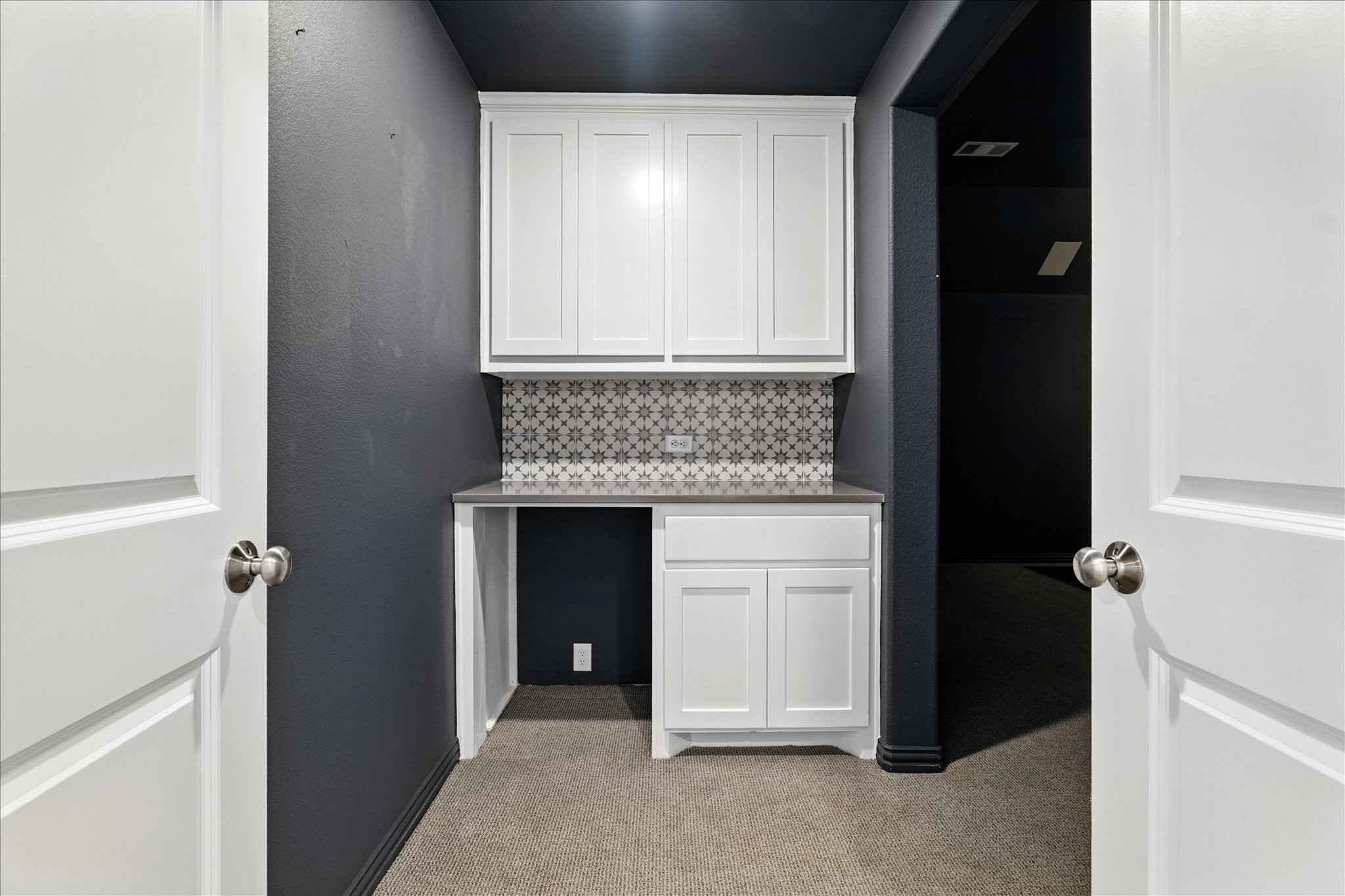 3800 Ironwood Drive