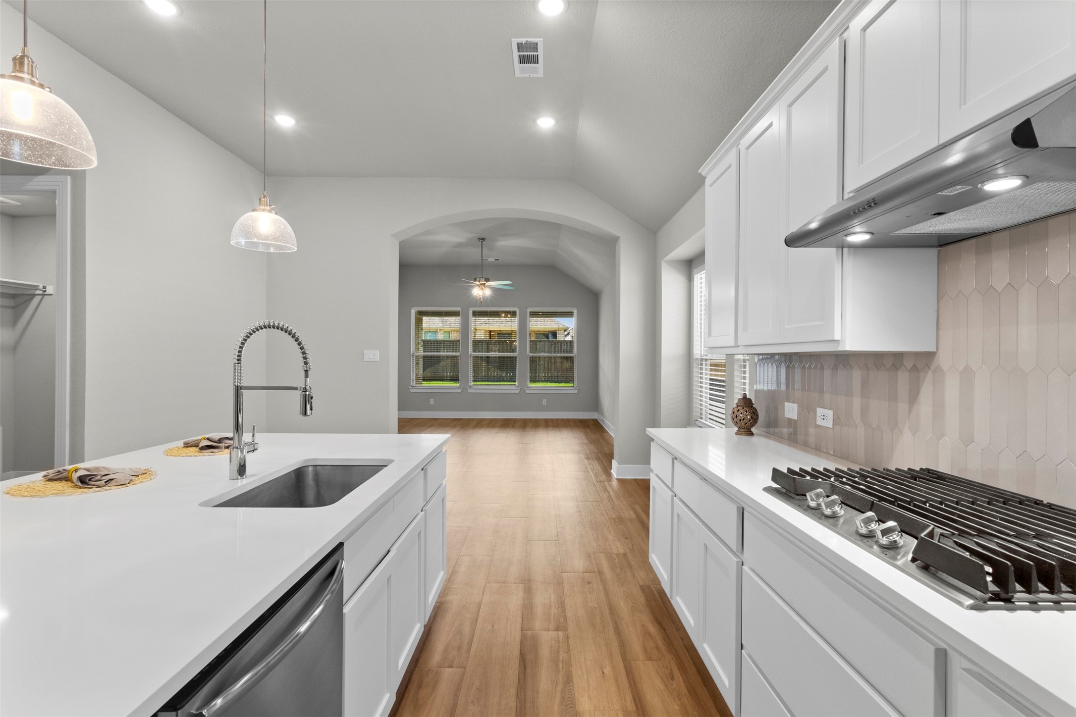 1916 Pelham Drive