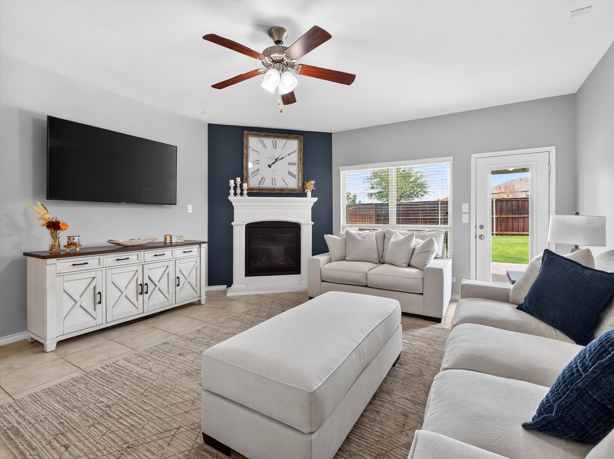 324 Brazoria Lane