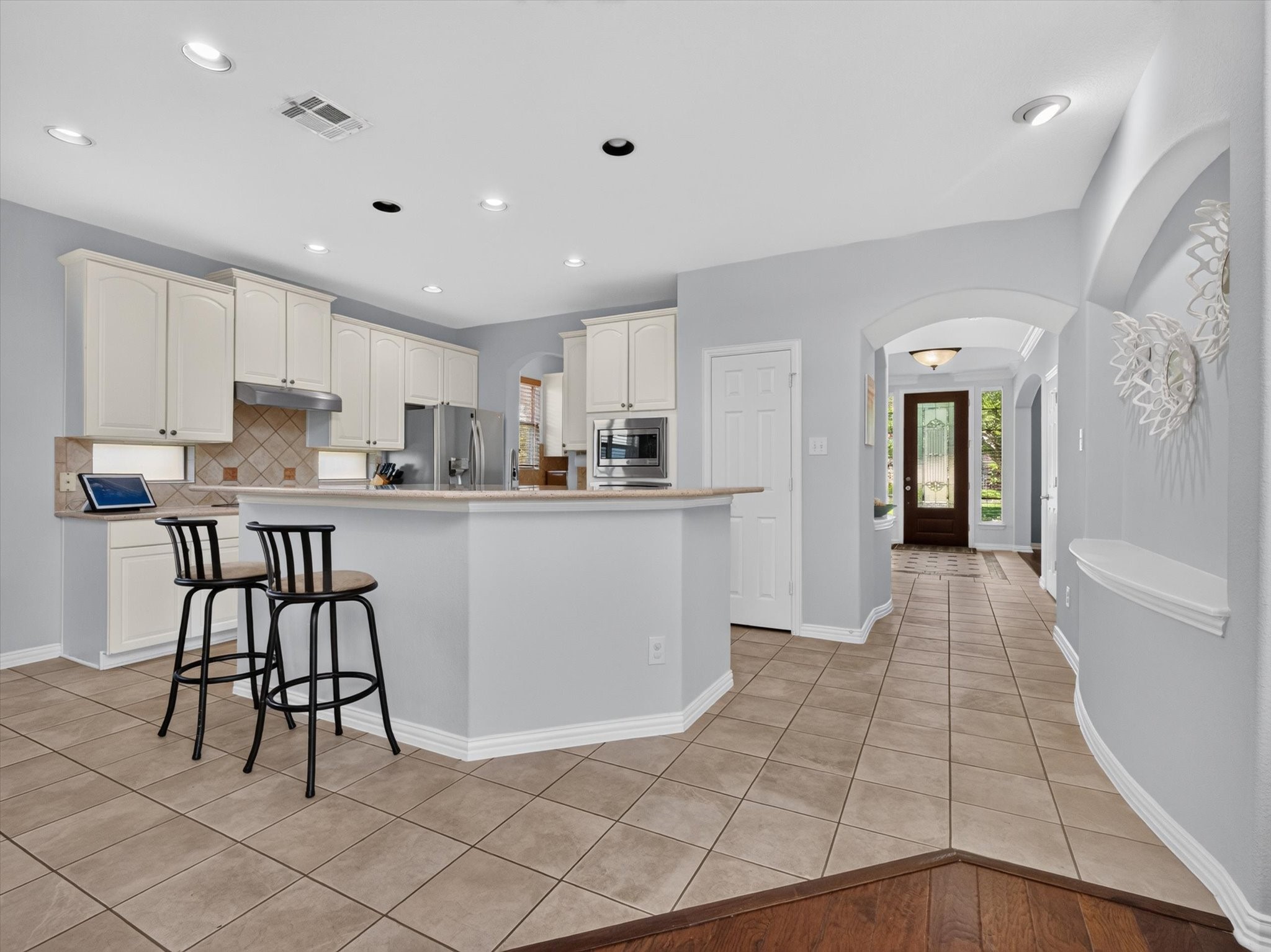 3309 Mayflower Drive