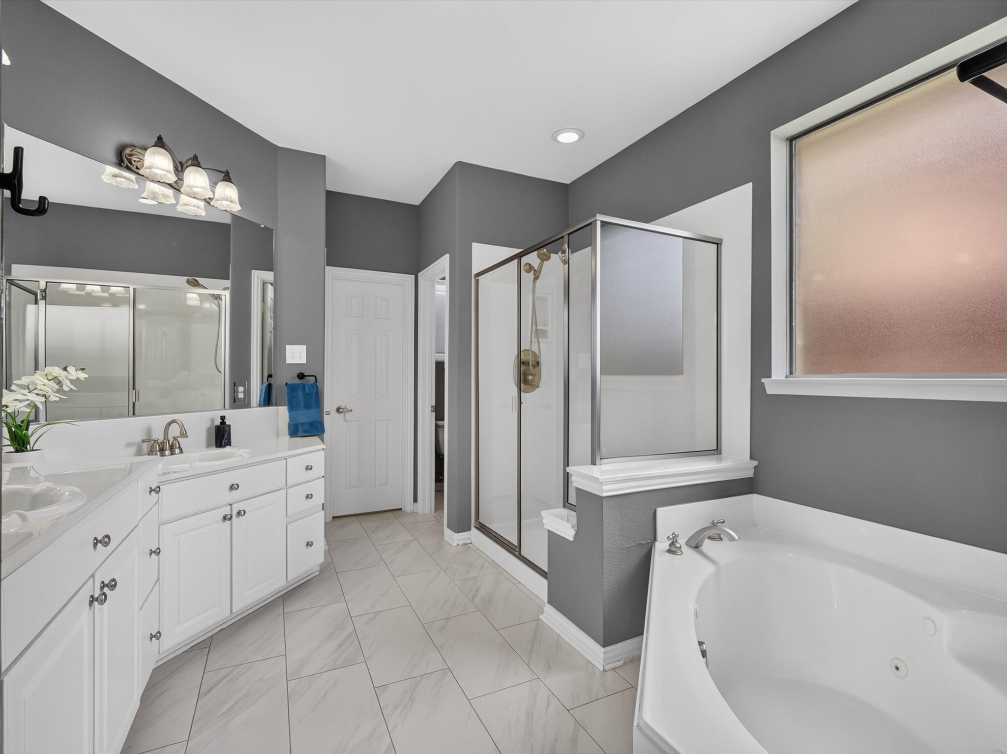 3309 Mayflower Drive