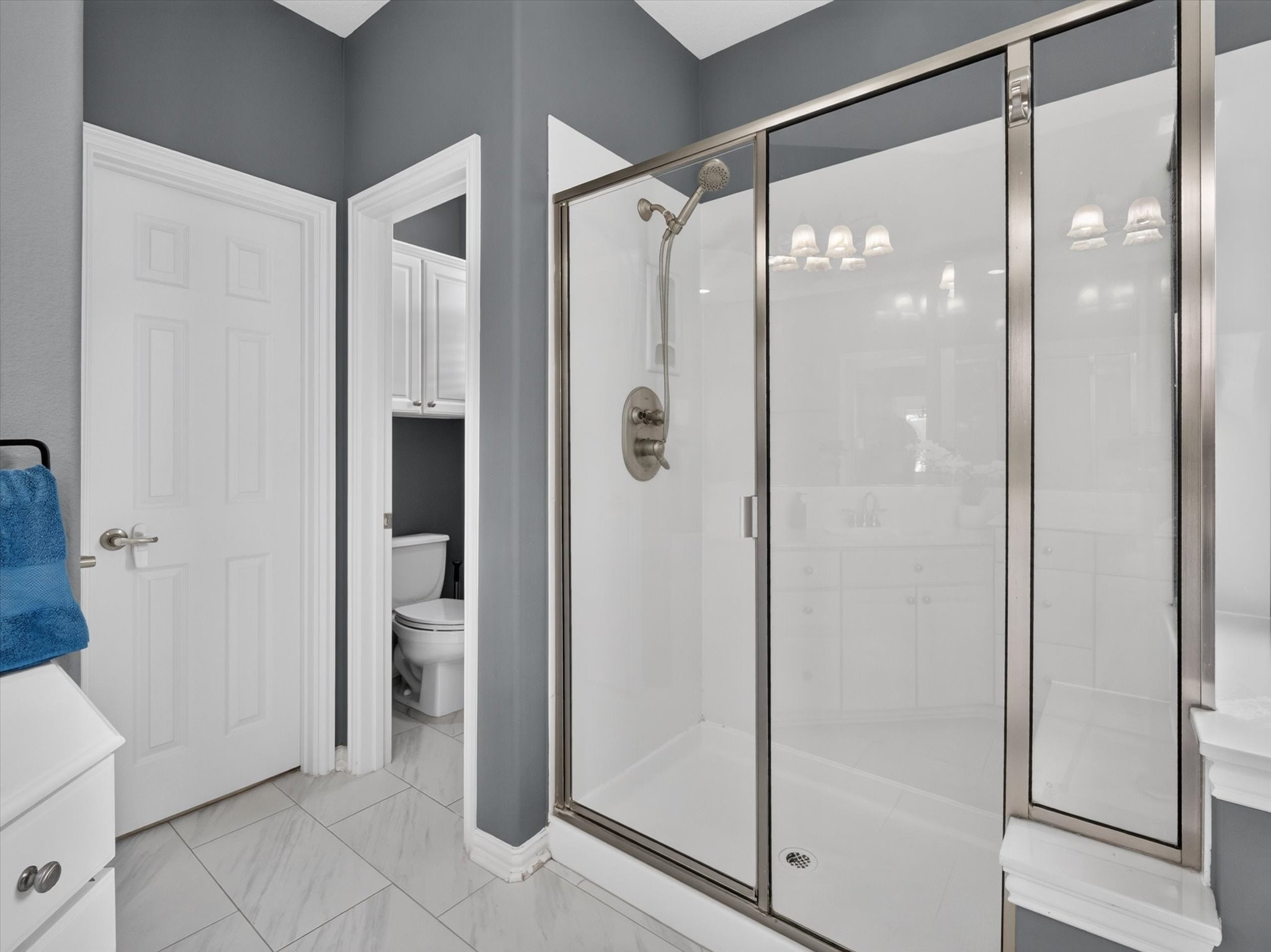 3309 Mayflower Drive