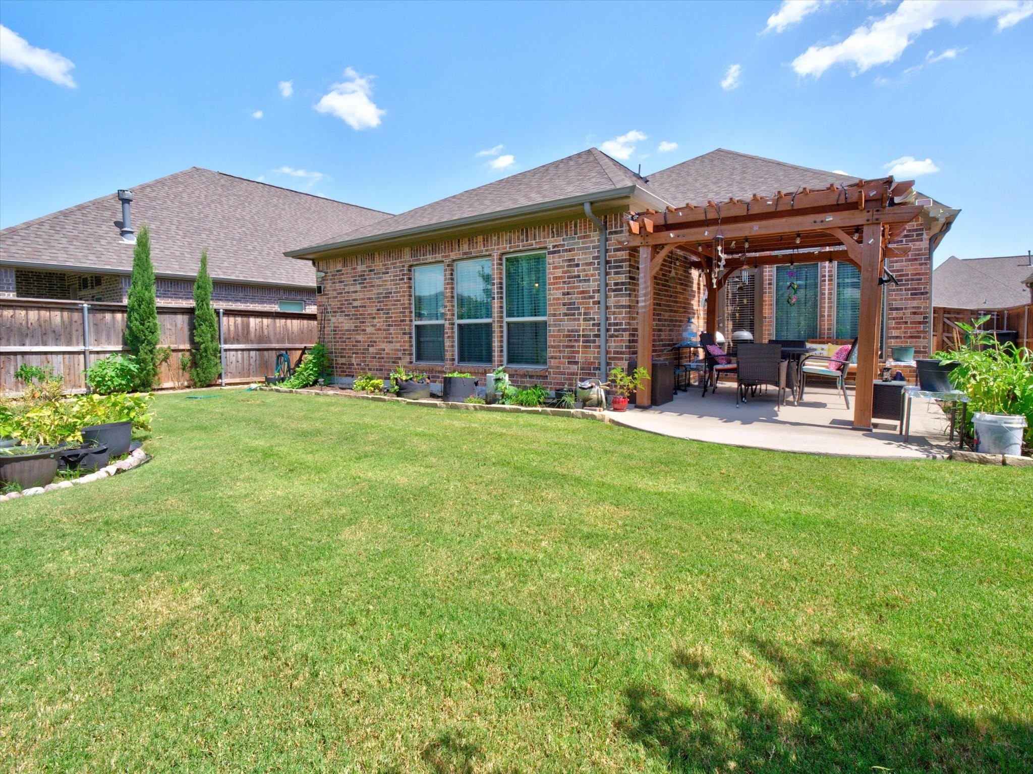 1005 Hubbard Creek Trail
