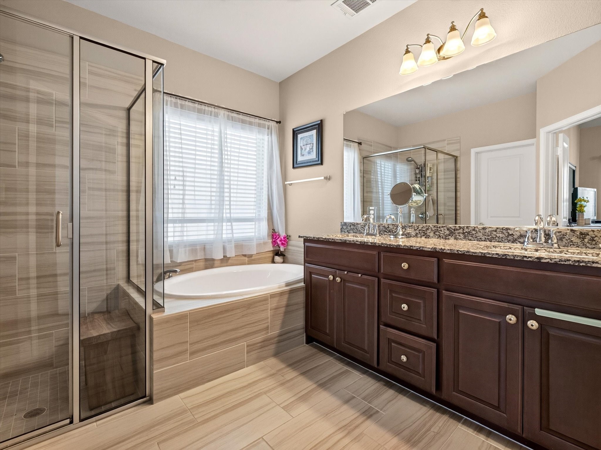 1005 Hubbard Creek Trail