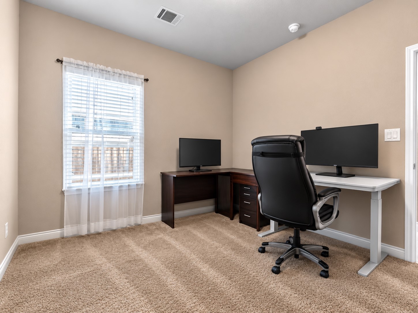 1005 Hubbard Creek Trail