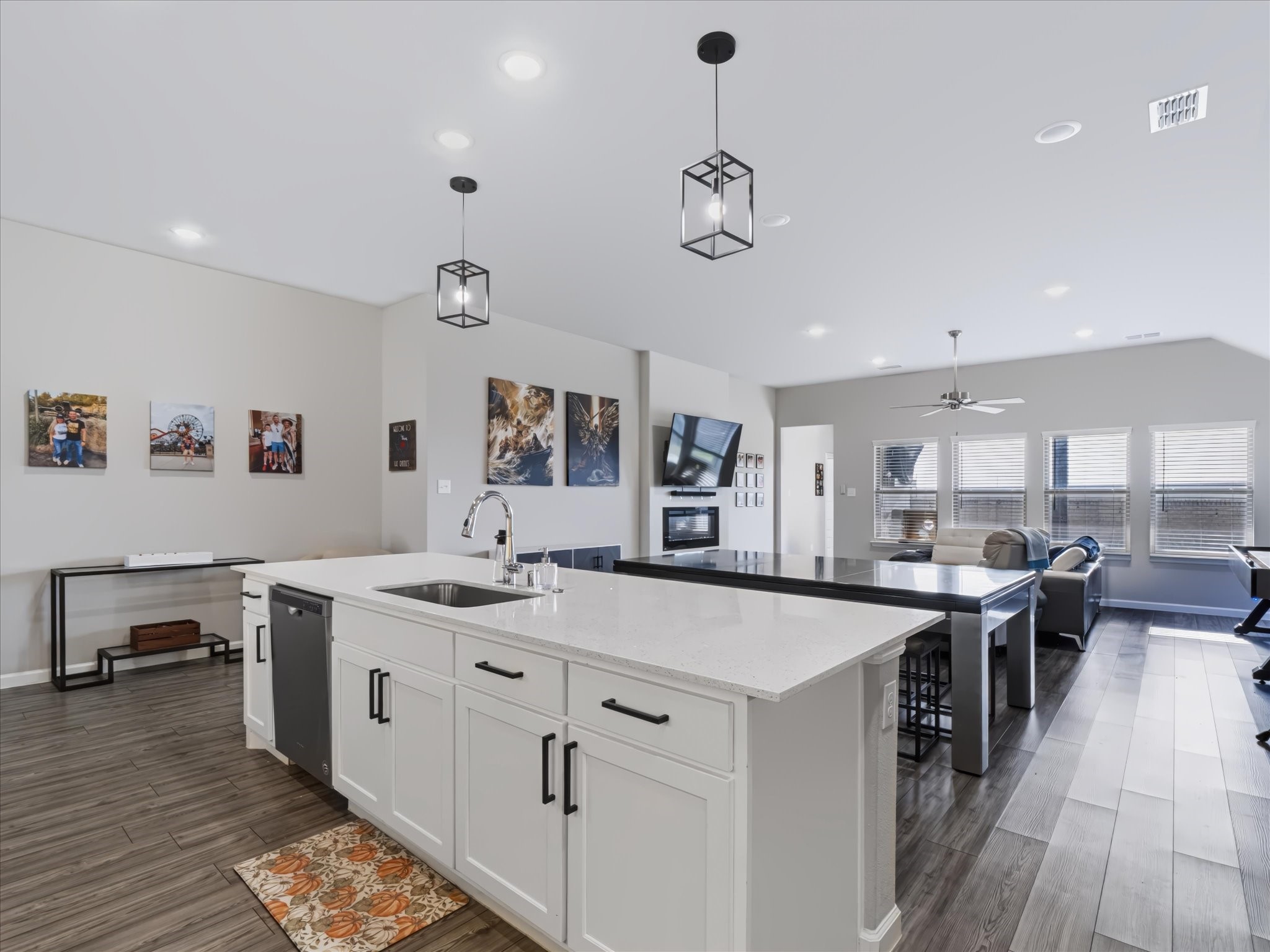 2913 Sunnyside Drive