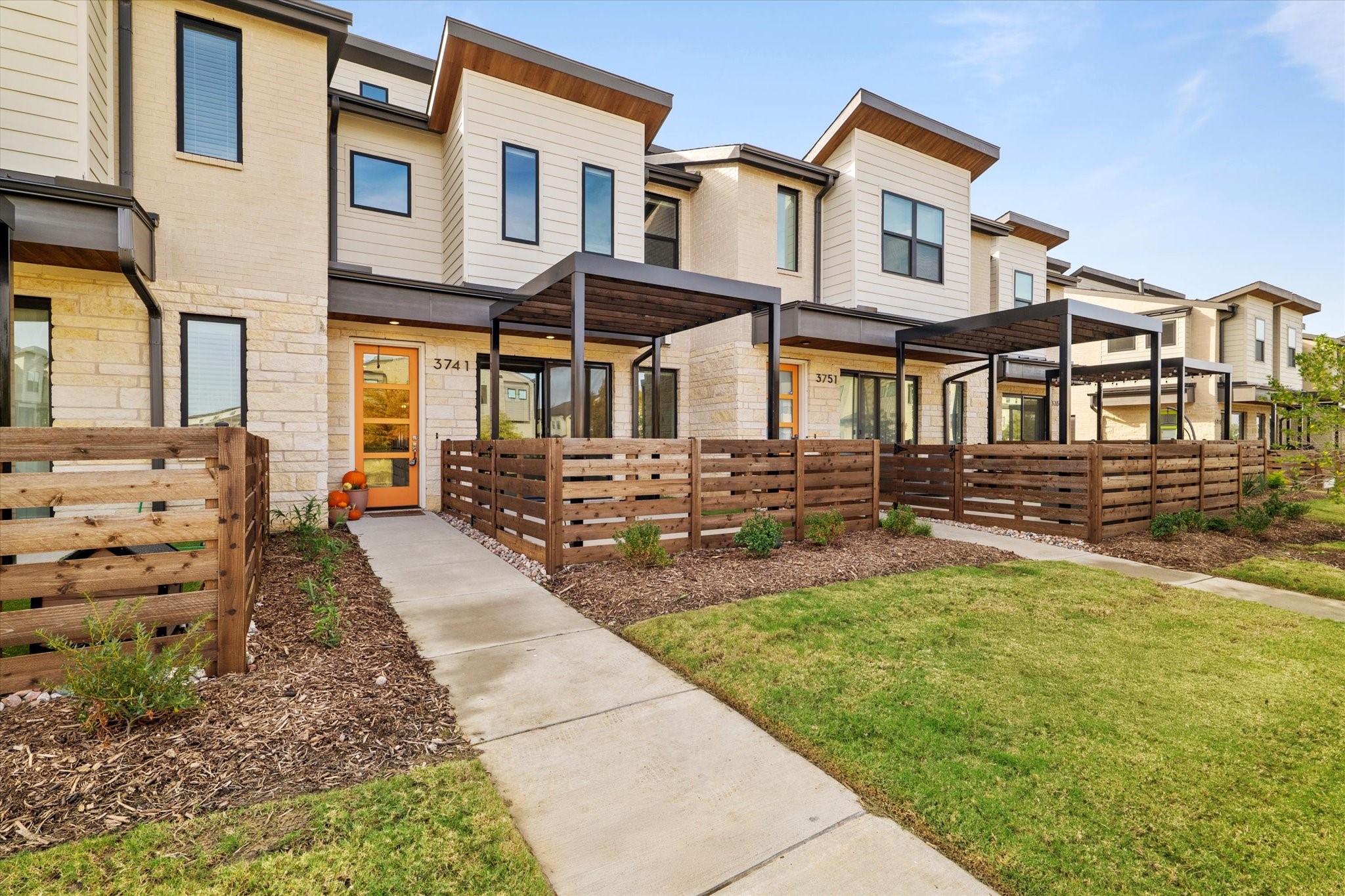 3741 Pine Leaf Lane