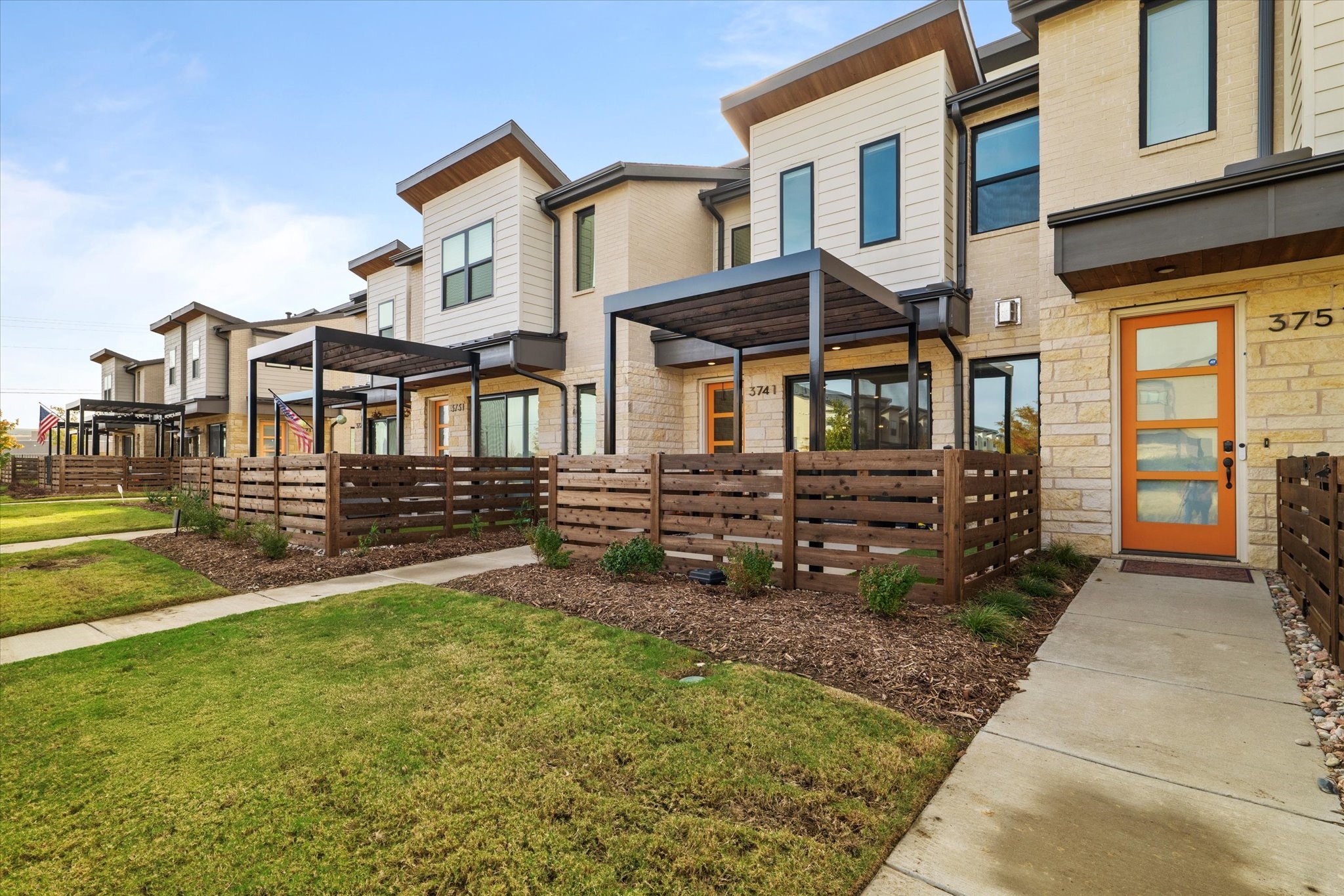 3741 Pine Leaf Lane